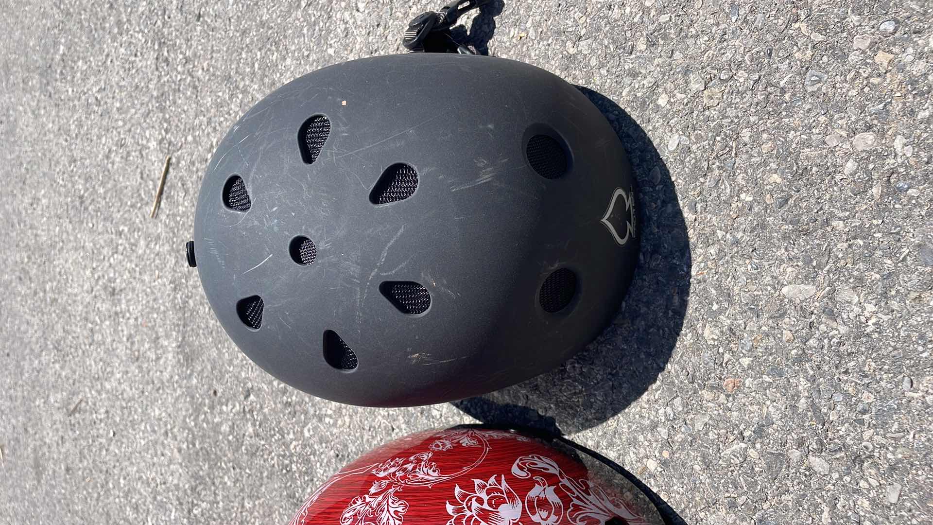 Photo 1 of SNOWBOARDING HELMETS SIZE M AND OAKLEY GOOGLES