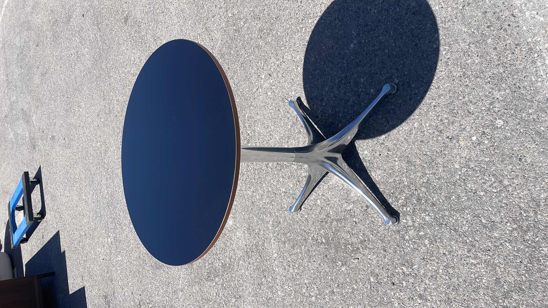 Photo 1 of GEORGE NELSON FOR HERMAN MILLER PEDESTAL TABLE MODEL 5451L, AMERICAN, MID/LATE 20TH CENTURY