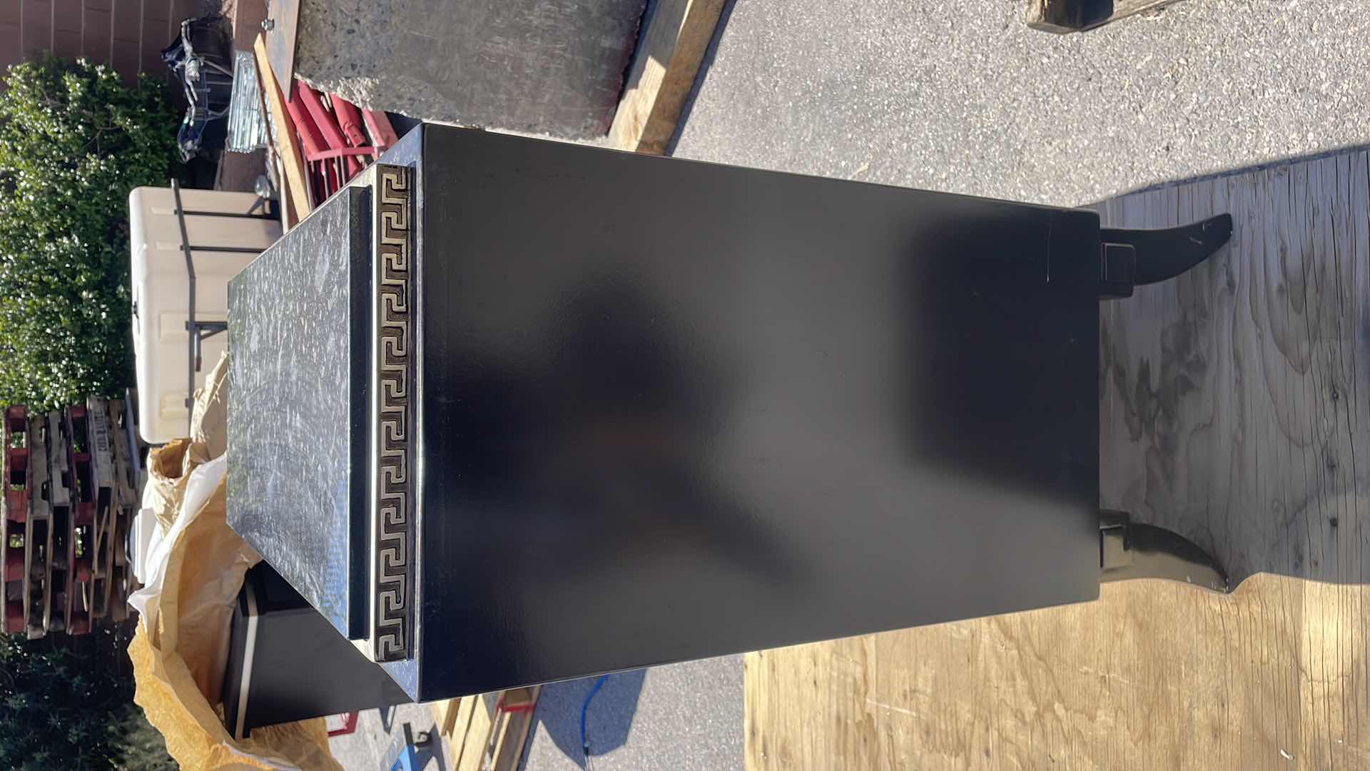 Photo 1 of ARTMAX 3841-1  SIDE-TABLE GRANITE TOP ESPRESSO, SILVER-LEAF AND VANILLA LIZARD FINISH