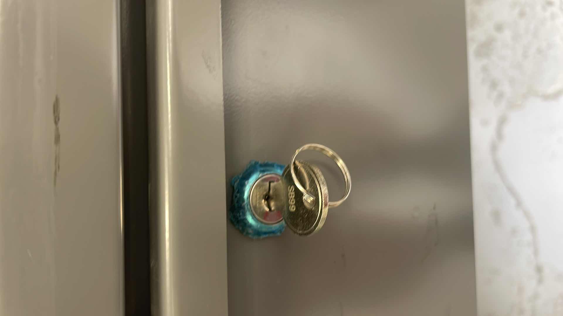 Photo 1 of TENNSCO WALL MOUNTED FOREMANS DESK 
29" × 34-1/2" × 33-3/4"