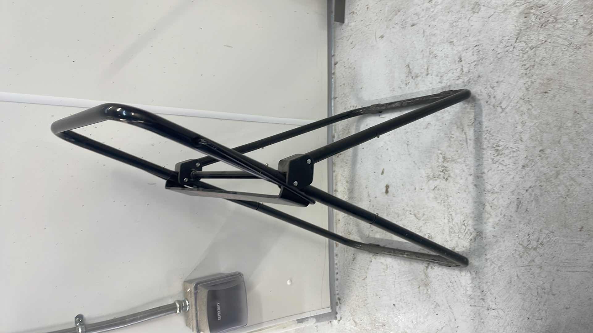 Photo 1 of WYPALL JUMBO ROLL DISPENSER