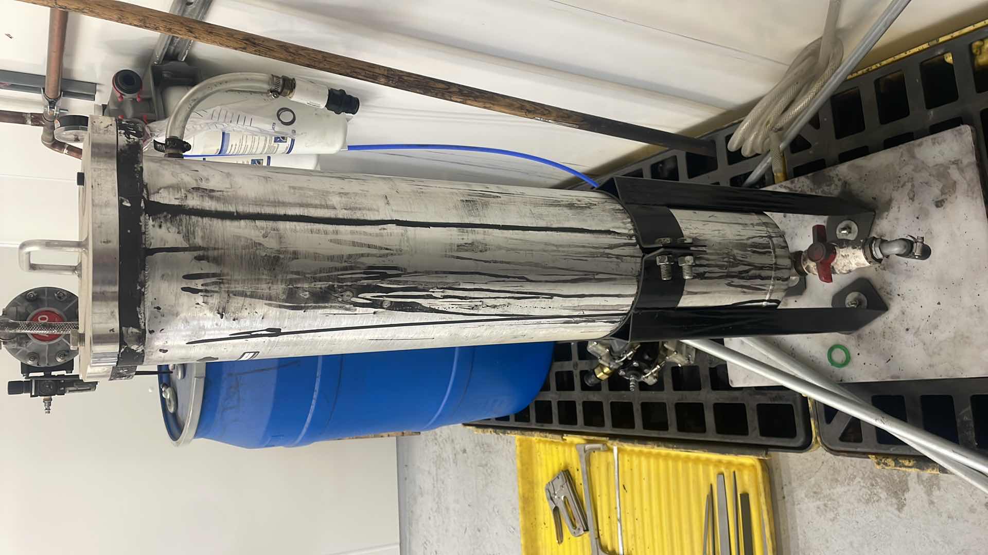 Photo 1 of BAG FILTER HOUSING – PENTEK MODEL GP802AL2 – ALUMINUM- 2? INLET / OUTLET.