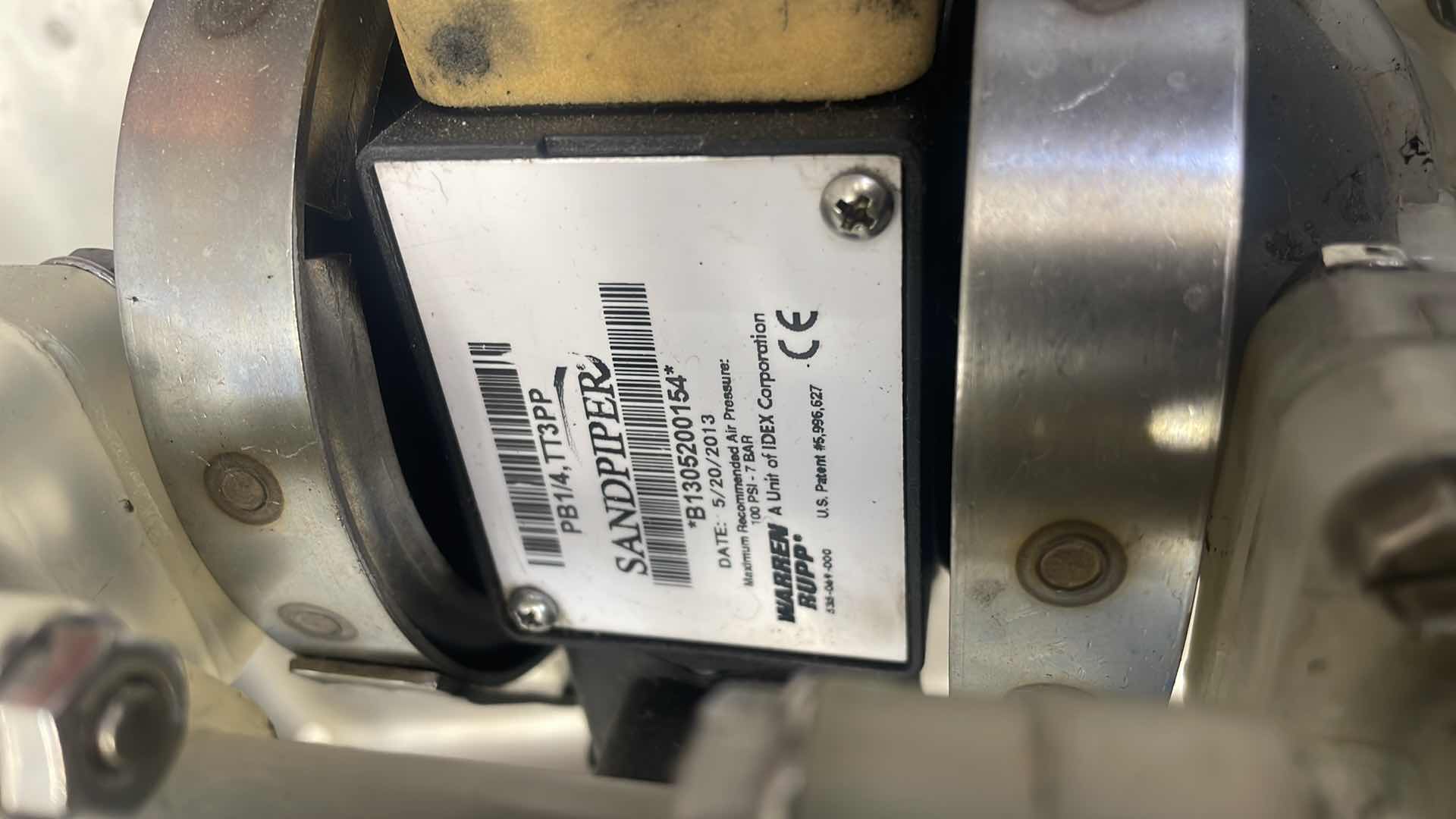 Photo 2 of SANDPIPER PB1/4,TT3PP AIR-OPERATED DOUBLE DIAPHRAGM PUMP COSMETIC DMG