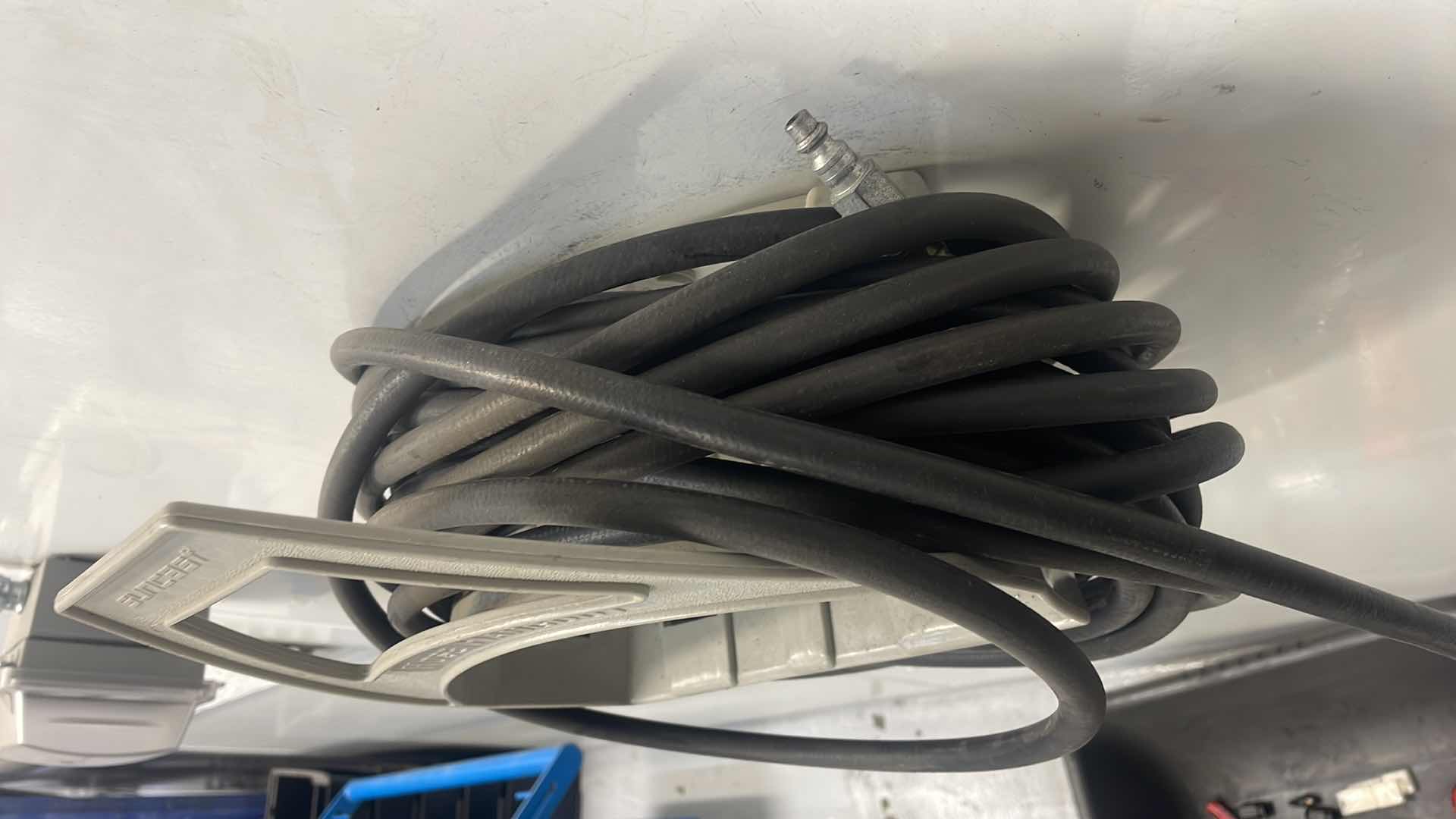 Photo 1 of 50’ AIR HOSE ON SUNCAST HOSE HANGOUT