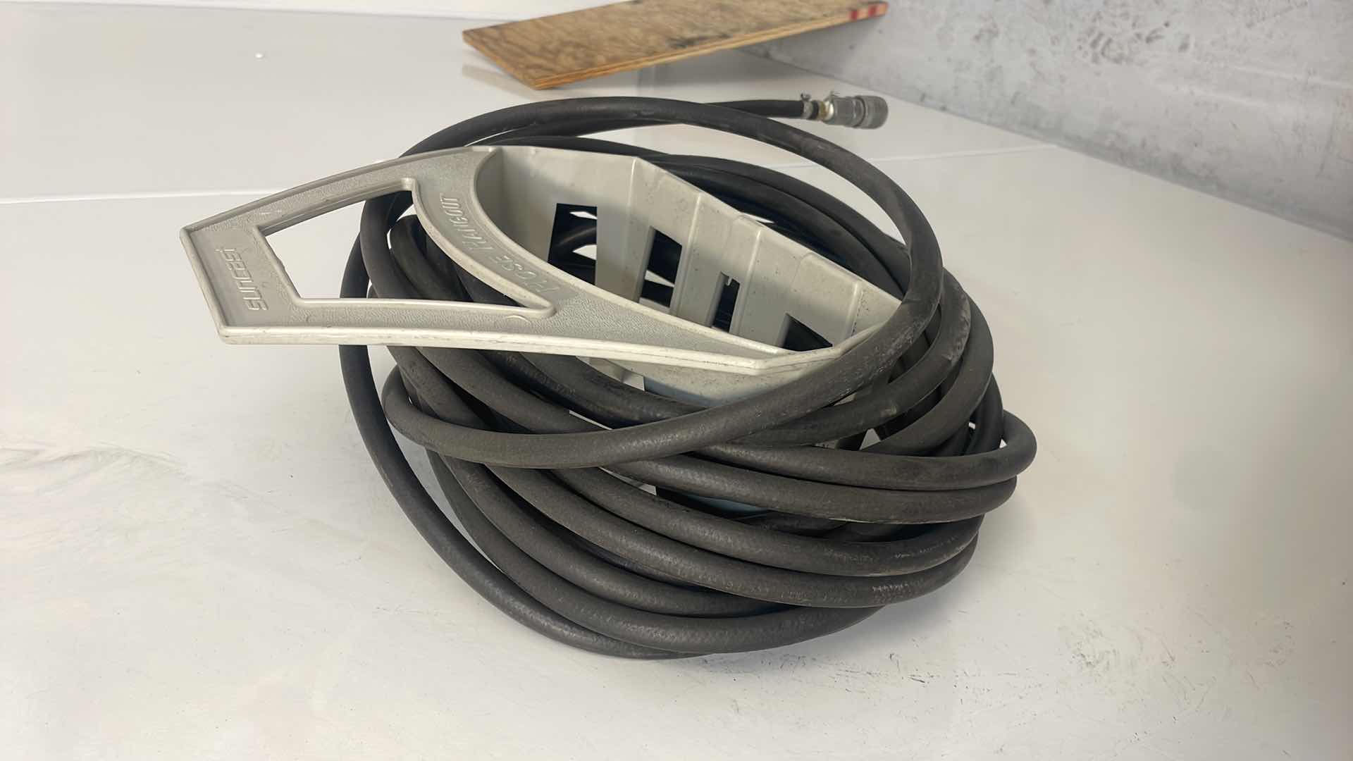Photo 1 of 50’ AIR HOSE ON SUNCAST HOSE HANGOUT
