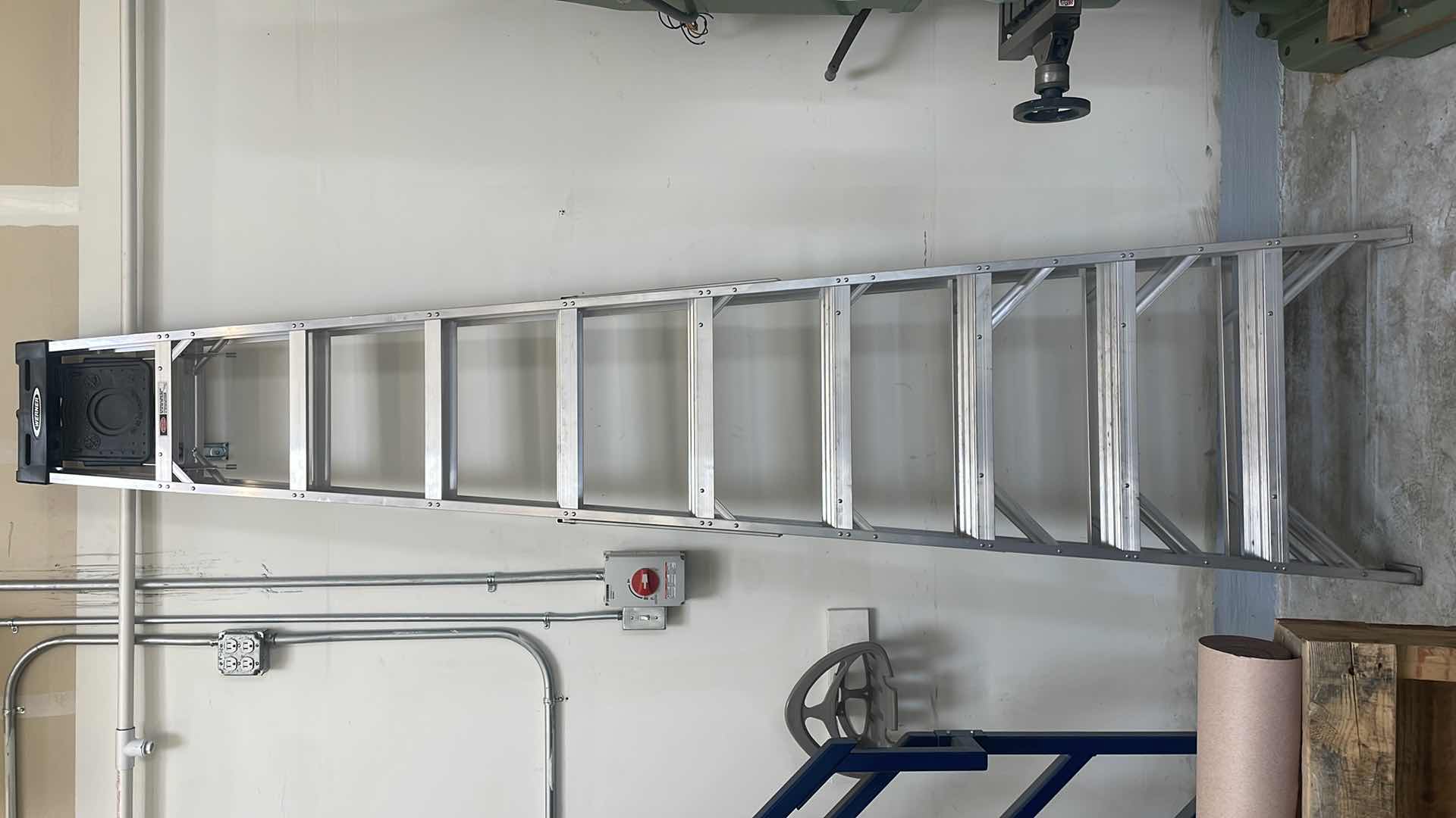 Photo 1 of WERNER 10’ 300LB CAPACITY ALUMINUM LADDER