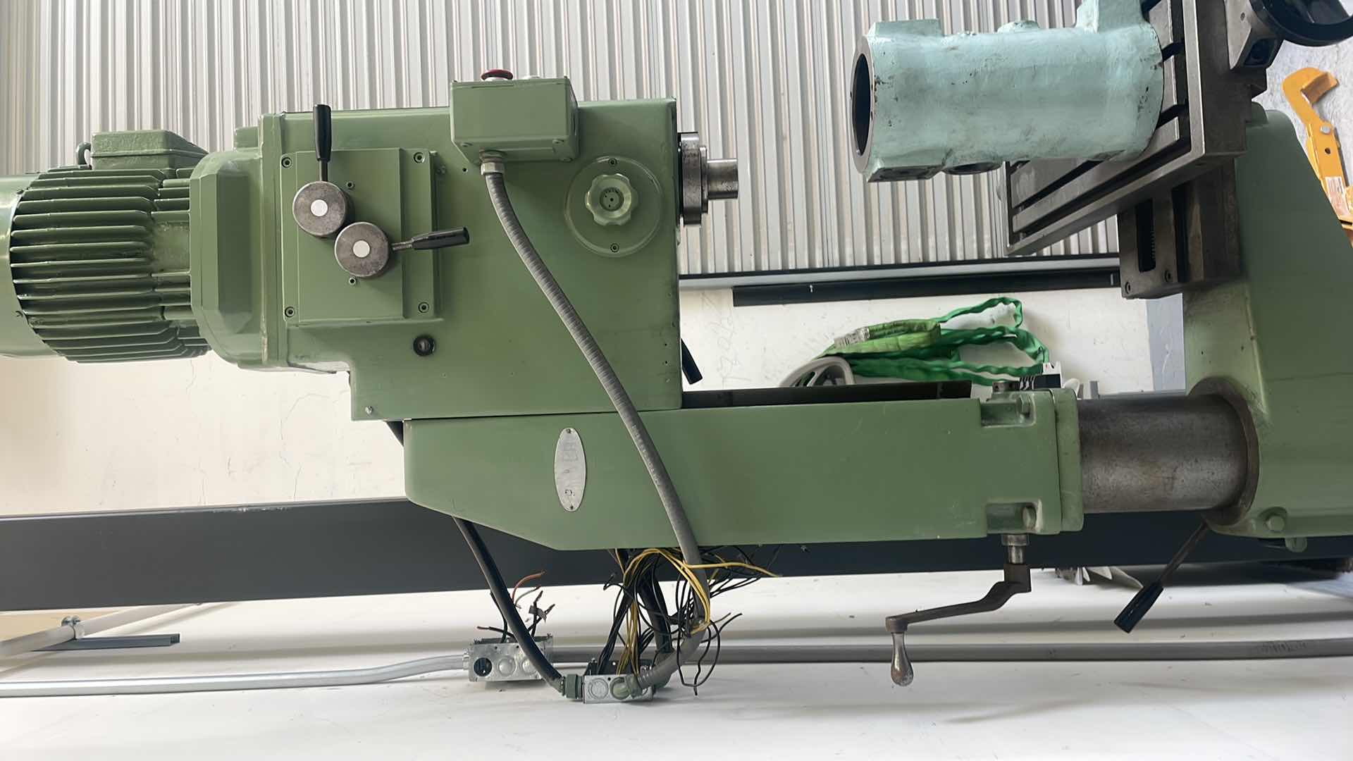 Photo 9 of SOLBERGA SE 1340 3.5HP DRILL PRESS 
3 PHASE MOTOR