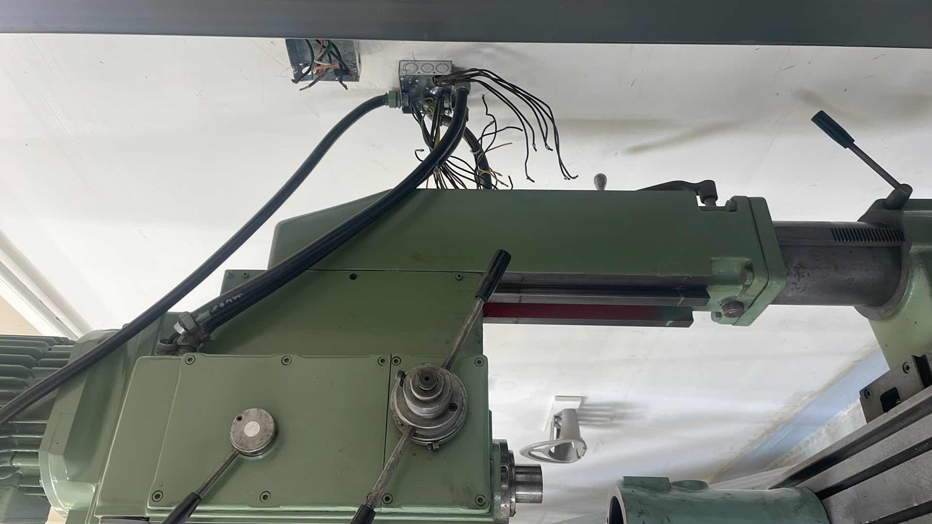 Photo 3 of SOLBERGA SE 1340 3.5HP DRILL PRESS 
3 PHASE MOTOR