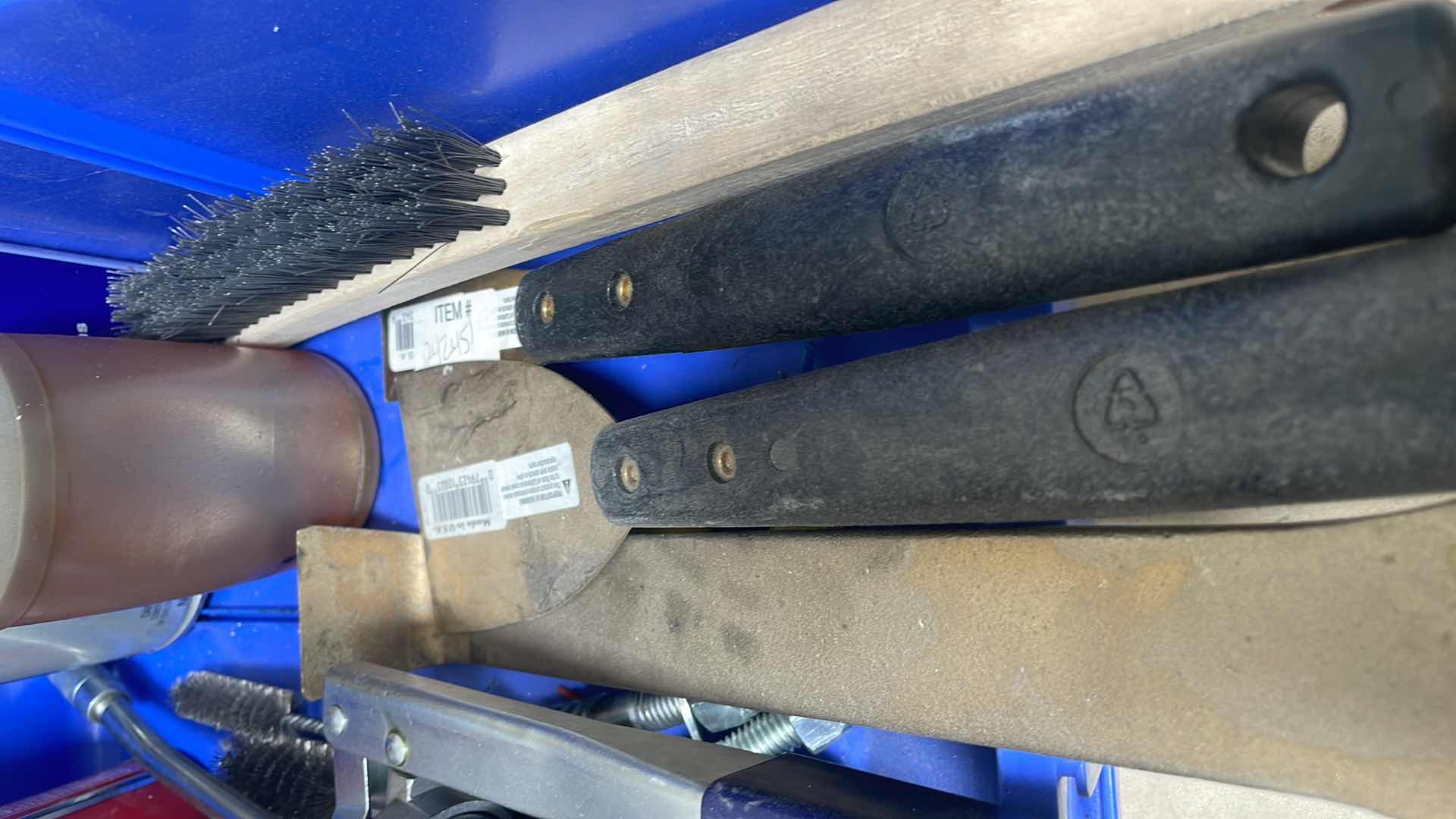 Photo 7 of CONTENTS OF 16” x 14” BIN