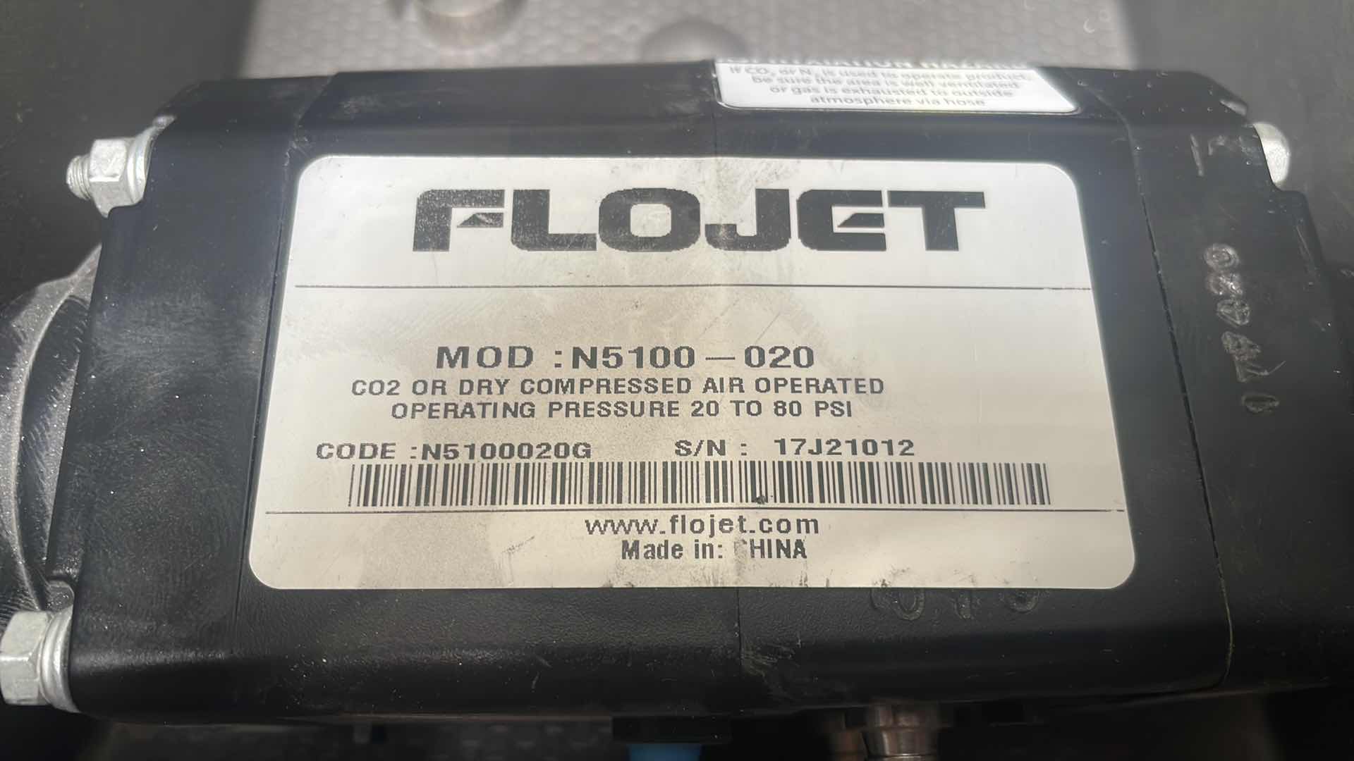 Photo 1 of FLOJET DOUBLE DIAPHRAGM PUMP: AIR, ACETAL, BOLT, 3/8 IN FLUID CONNECTION SIZE, BARBED, VITON, MODEL N5100020G WITH 1/4” HOSE &MISC. PARTS IN A HUSKY LARGE STACKABLE CLICK BIN