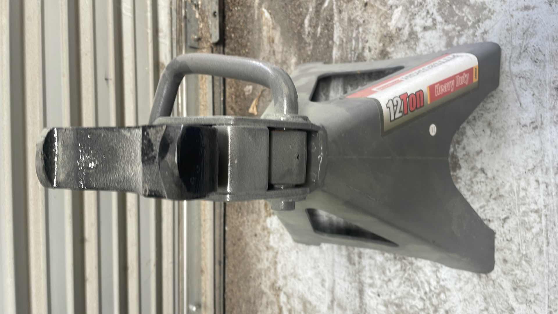 Photo 1 of PITTSBURGH 12 TON HEAVY-DUTY JACK STANDS