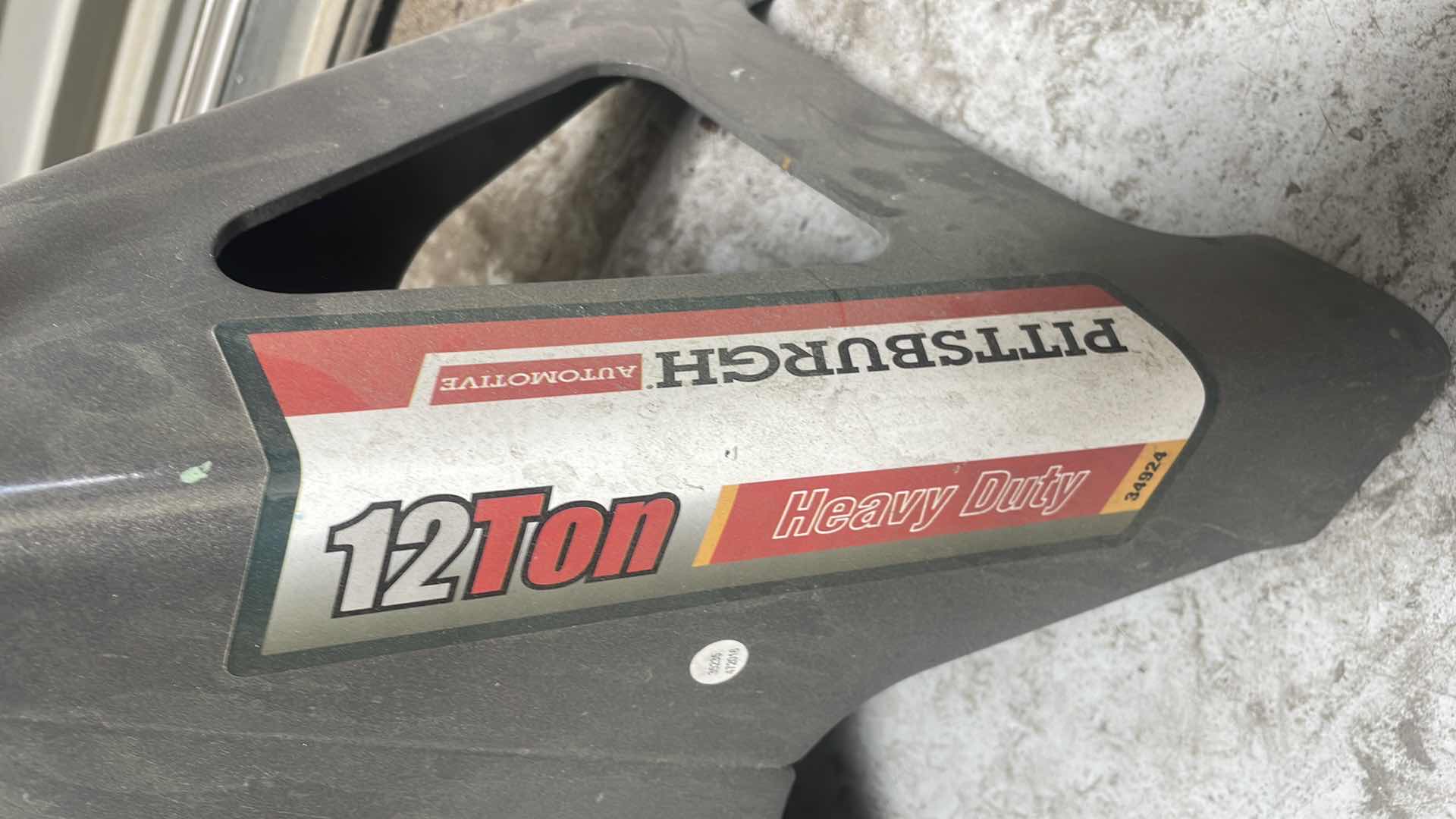 Photo 1 of PITTSBURGH 12 TON HEAVY-DUTY JACK STANDS