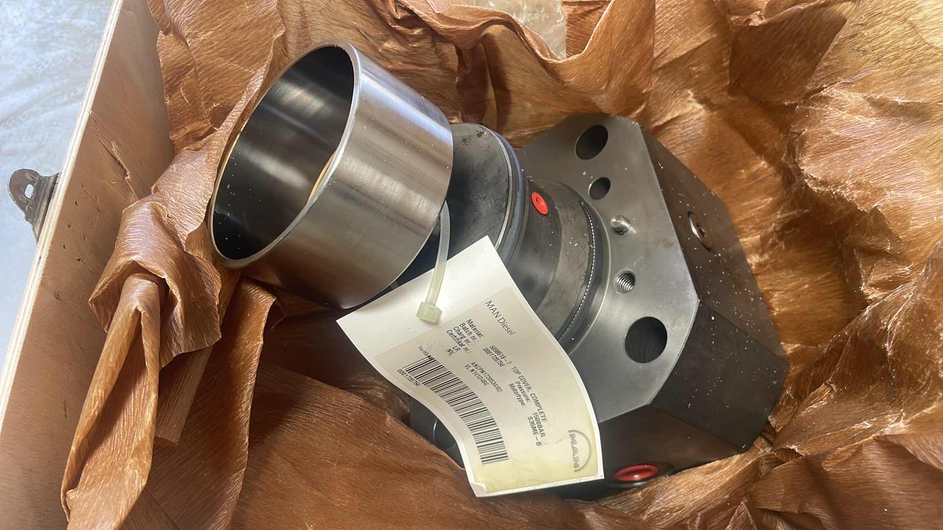 View 2 of MAN DIESEL & TURBO COMPLETE TOP COVER,Pressure 1500 S35ME-B