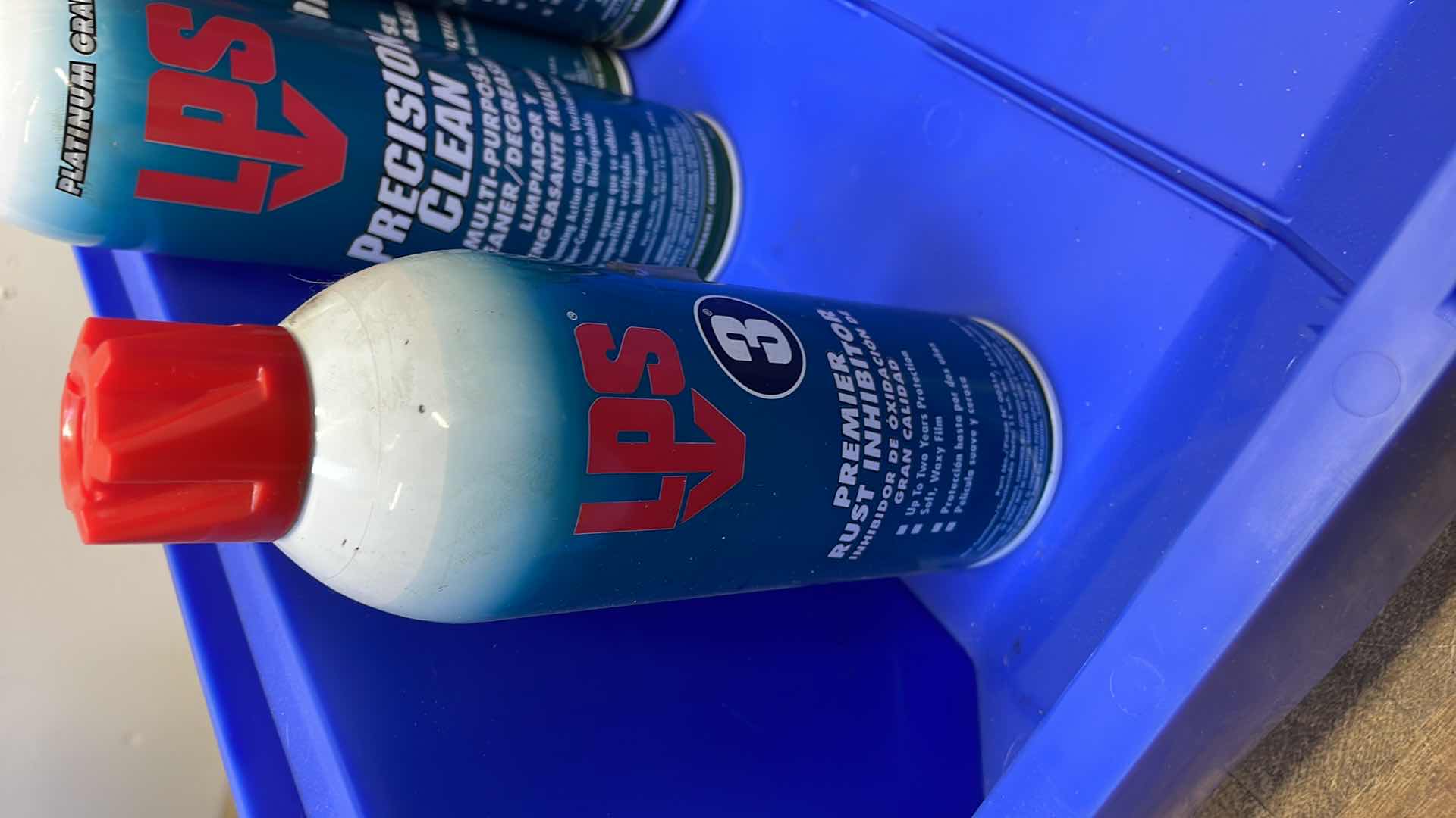 Photo 1 of DURHAM PB30250 BLUE PLASTIC BIN,16 X 15 X 7 WITH CONTENTS