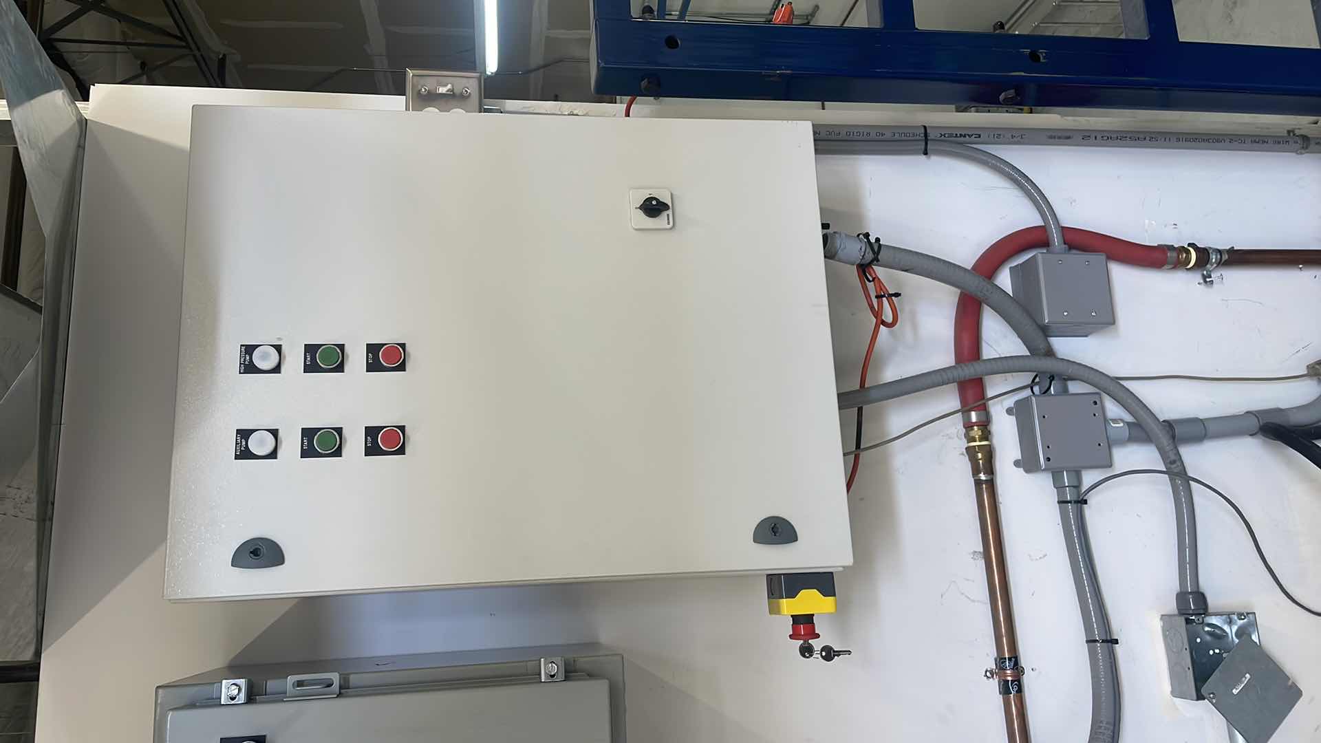 Photo 1 of ETA WALL BOX STEEL ST SINGLE DOOR ETA ST TYPE 1, 12, 4, IP66 23-3/4” X 31-1/2” X 10”, MAN MULTI PURPOSE CONTROLLER