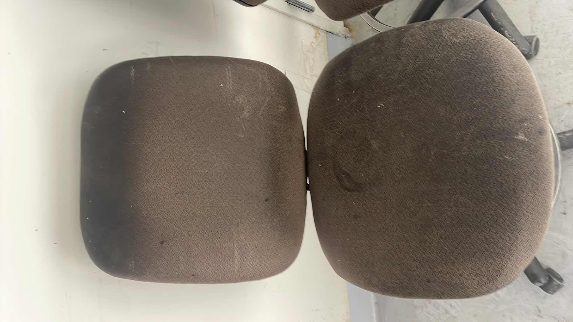 Photo 3 of SHOP CHAIRS