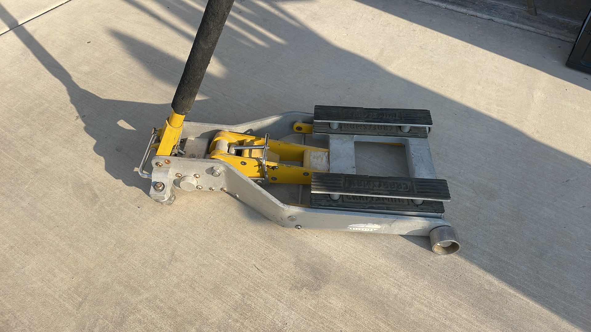 Photo 1 of CRAFTSMAN ATV JACK