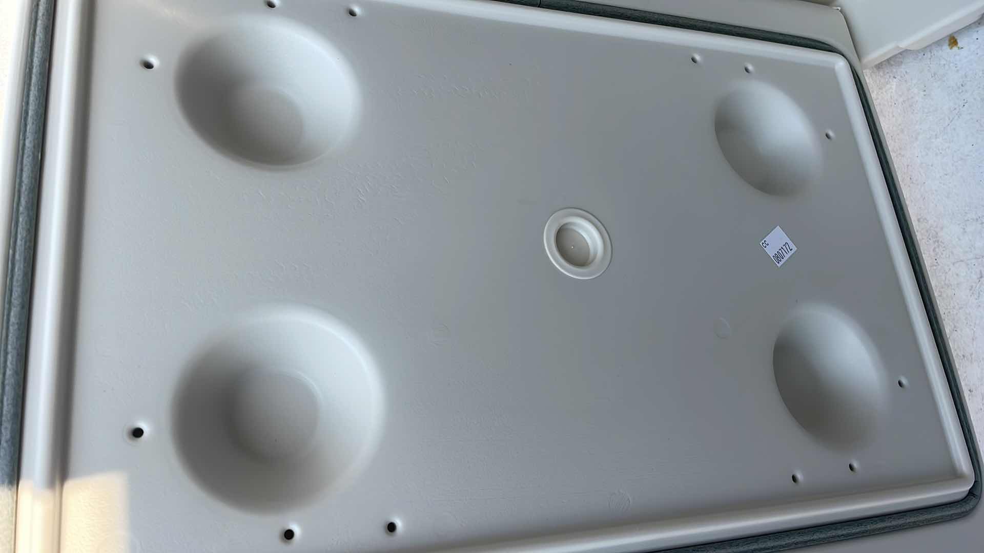 Photo 1 of COLEMAN POWER CHILL THERMOELECTRIC COOLER