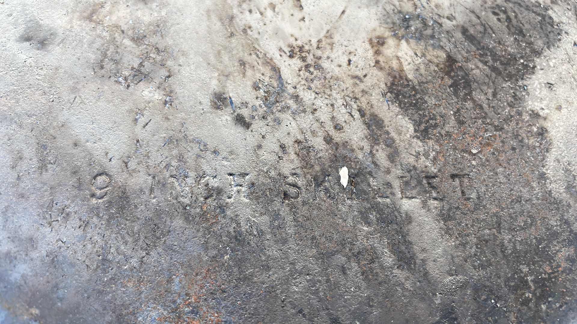 Photo 1 of CAST IRON SKILLET 9” NEEDS CLEANING