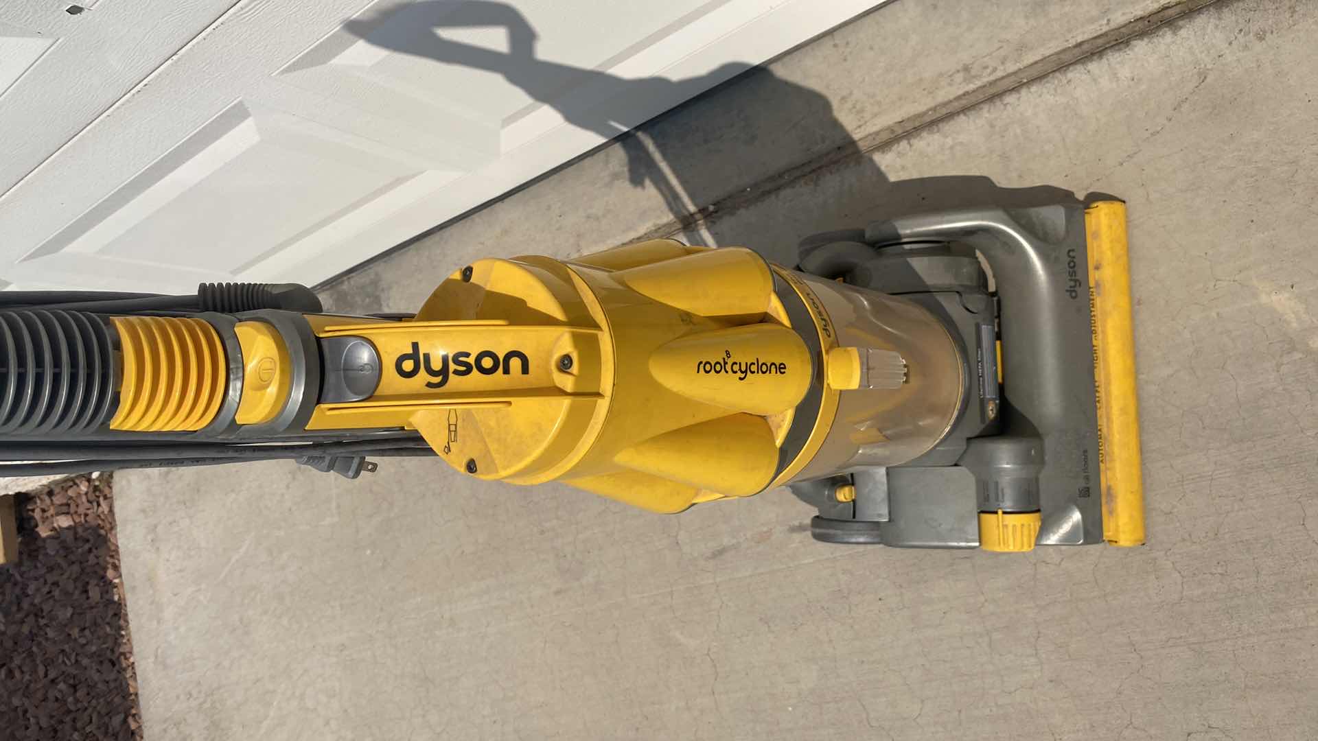 Photo 1 of DYSON ROOT CYCLONE VACCUM 
NEEDS CLEANING
