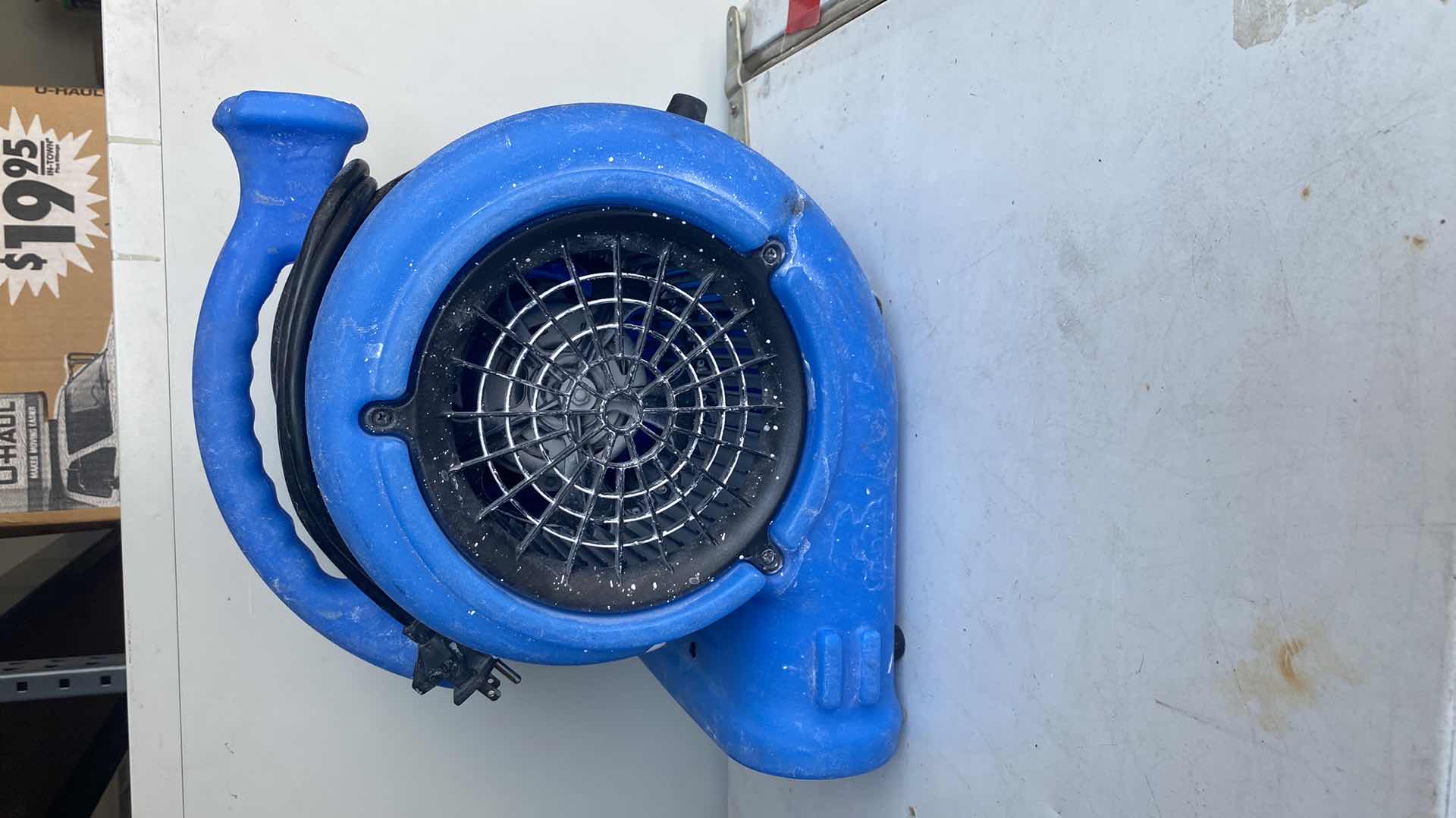 Photo 1 of B-AIR VP-25 1/4 HP AIR MOVER FOR WATER DAMAGE RESTORATION CARPET DRYER FLOOR BLOWER FAN HOME AND PLUMBING USE, BLUE