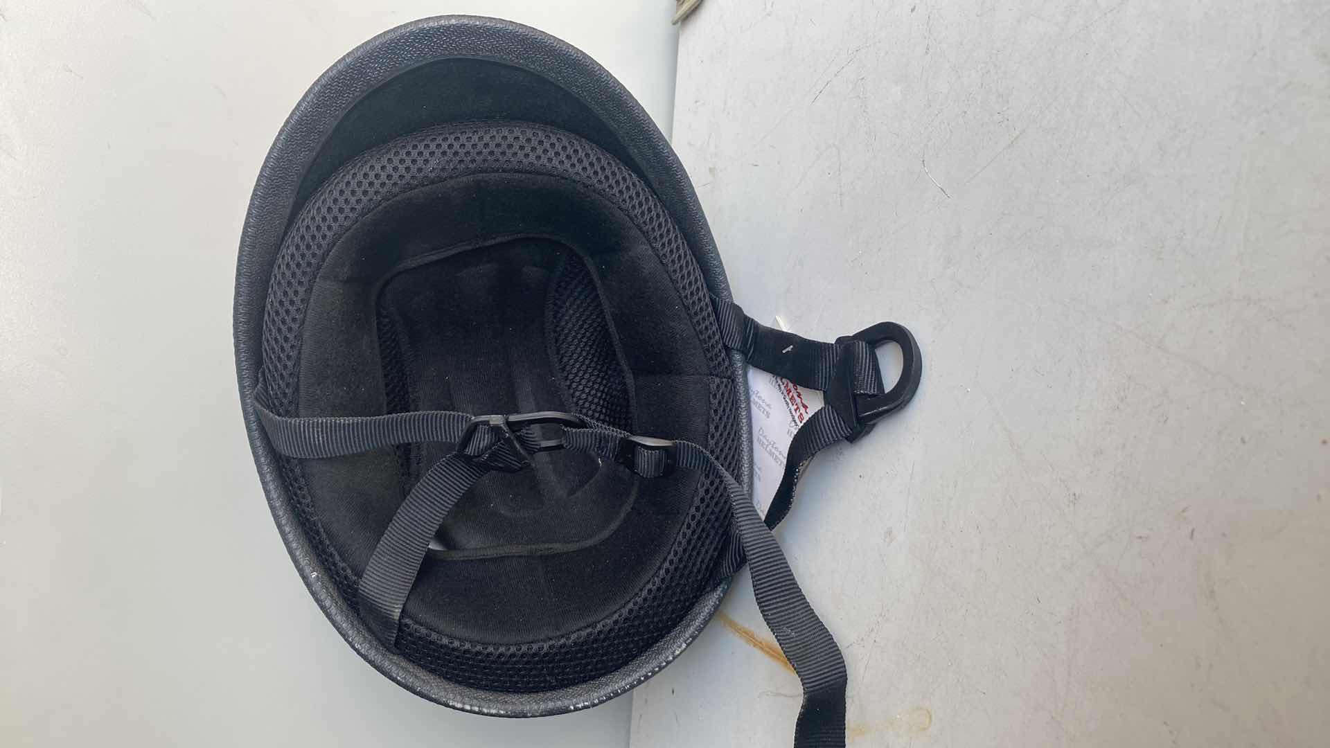 Photo 1 of DAYTONA HELMET SMALL