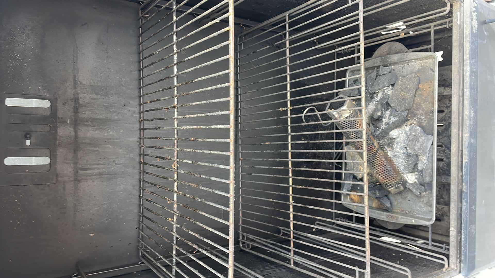 Photo 1 of MASTERBUILT SPORTSMAN ELITE SMOKER