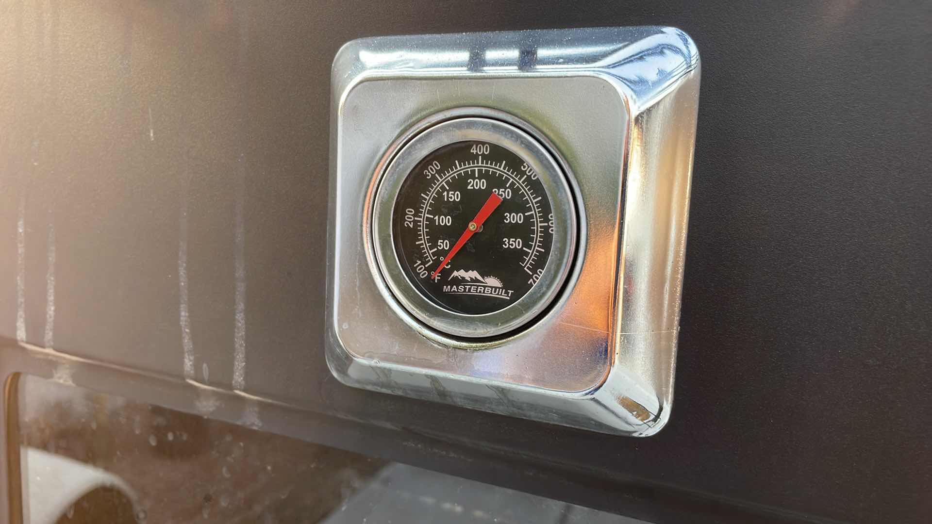 Photo 1 of MASTERBUILT SPORTSMAN ELITE SMOKER