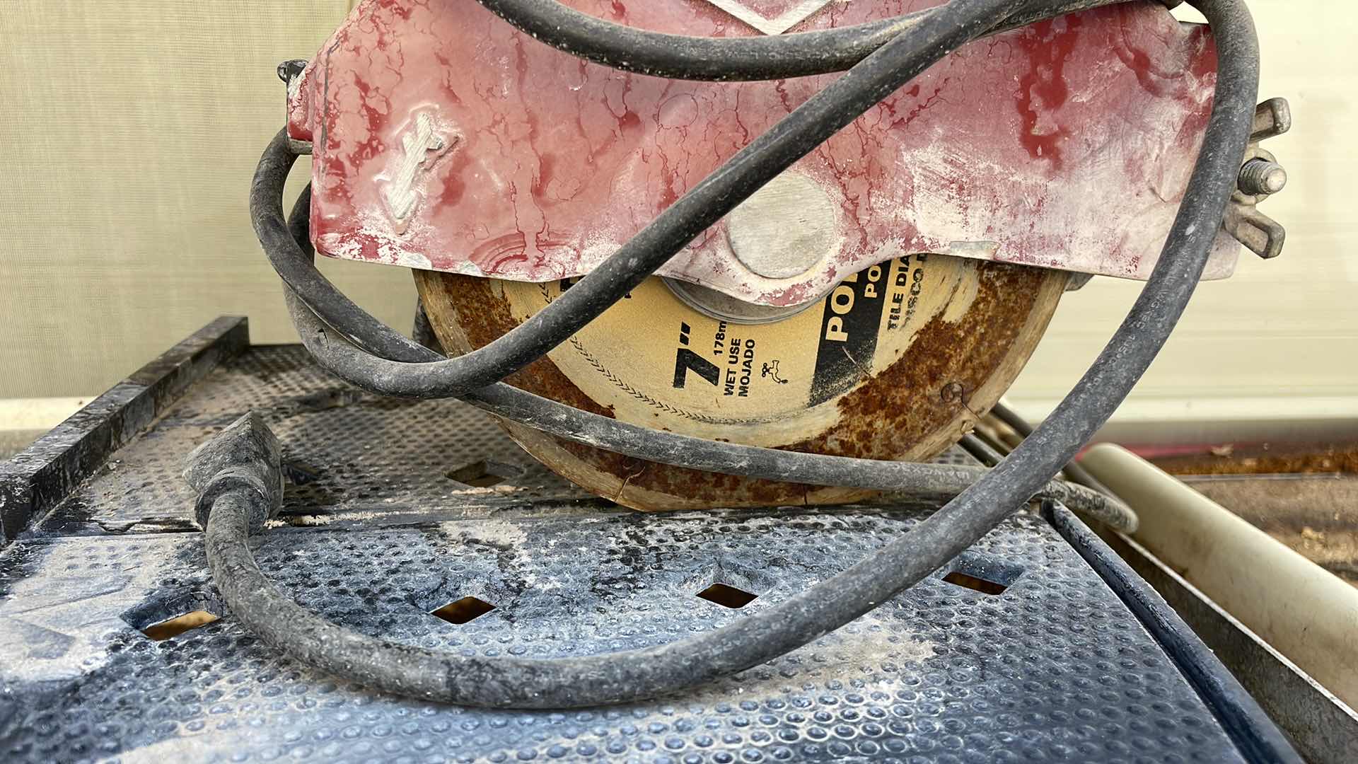 Photo 1 of MK 470 WET TILE SAW