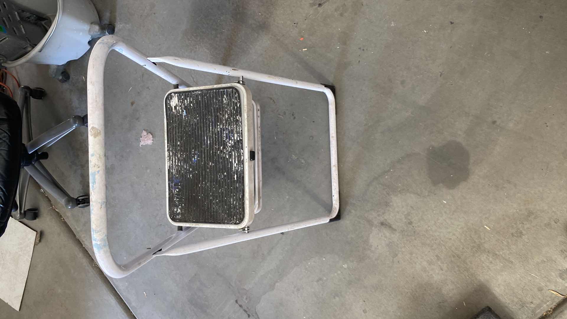 Photo 1 of 2 STEP STEP STOOL