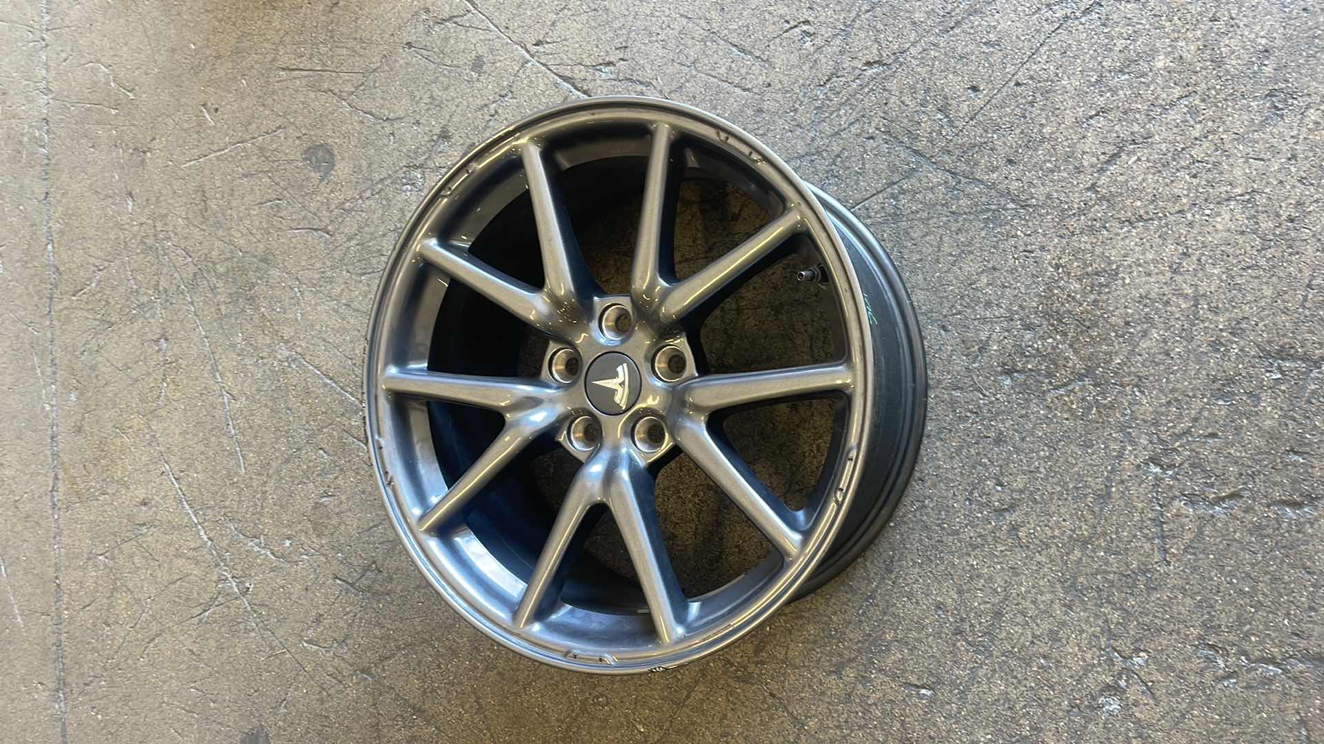 Photo 1 of 2021 TESLA MODEL 3 18”X8.5" OEM WHEEL RIM