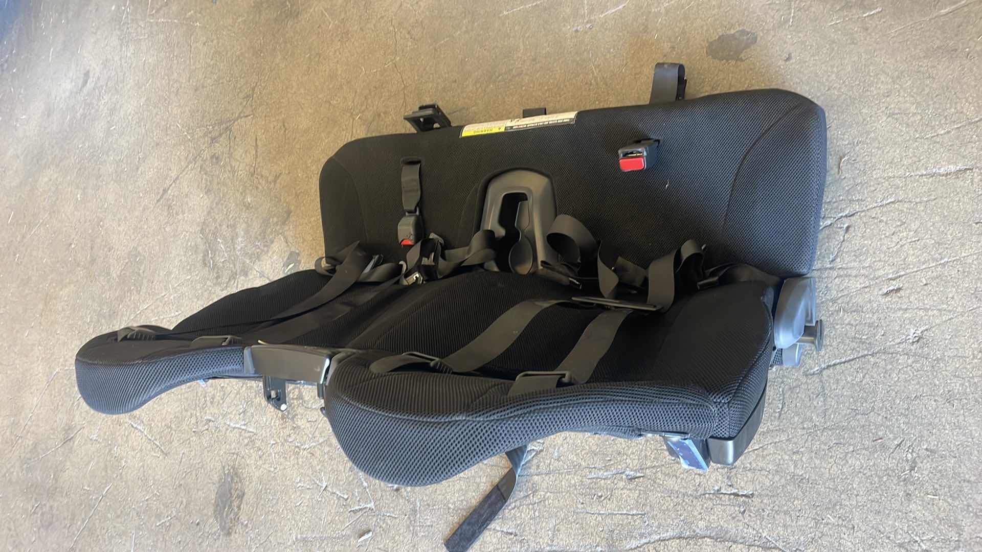 Photo 1 of 2012-15 TESLA MODEL S 3RD ROW SEAT