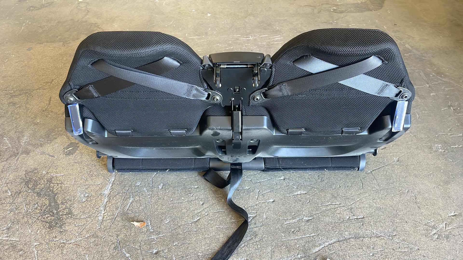 Photo 1 of 2012-15 TESLA MODEL S 3RD ROW SEAT