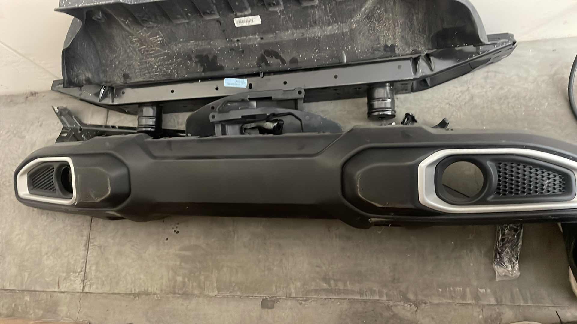 Photo 1 of 2021-23 JEEP WRANGLER 4XE FRONT BUMPER ASSEMBLY