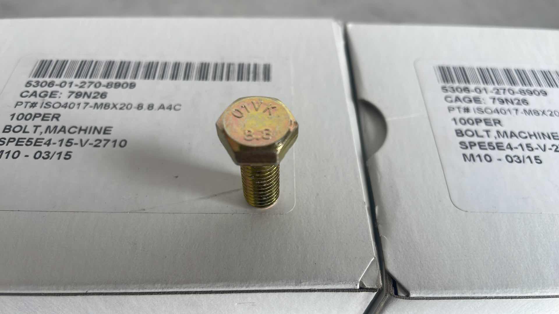 Photo 2 of MACHINE BOLTS M8x20-8.8 100 PER BOX