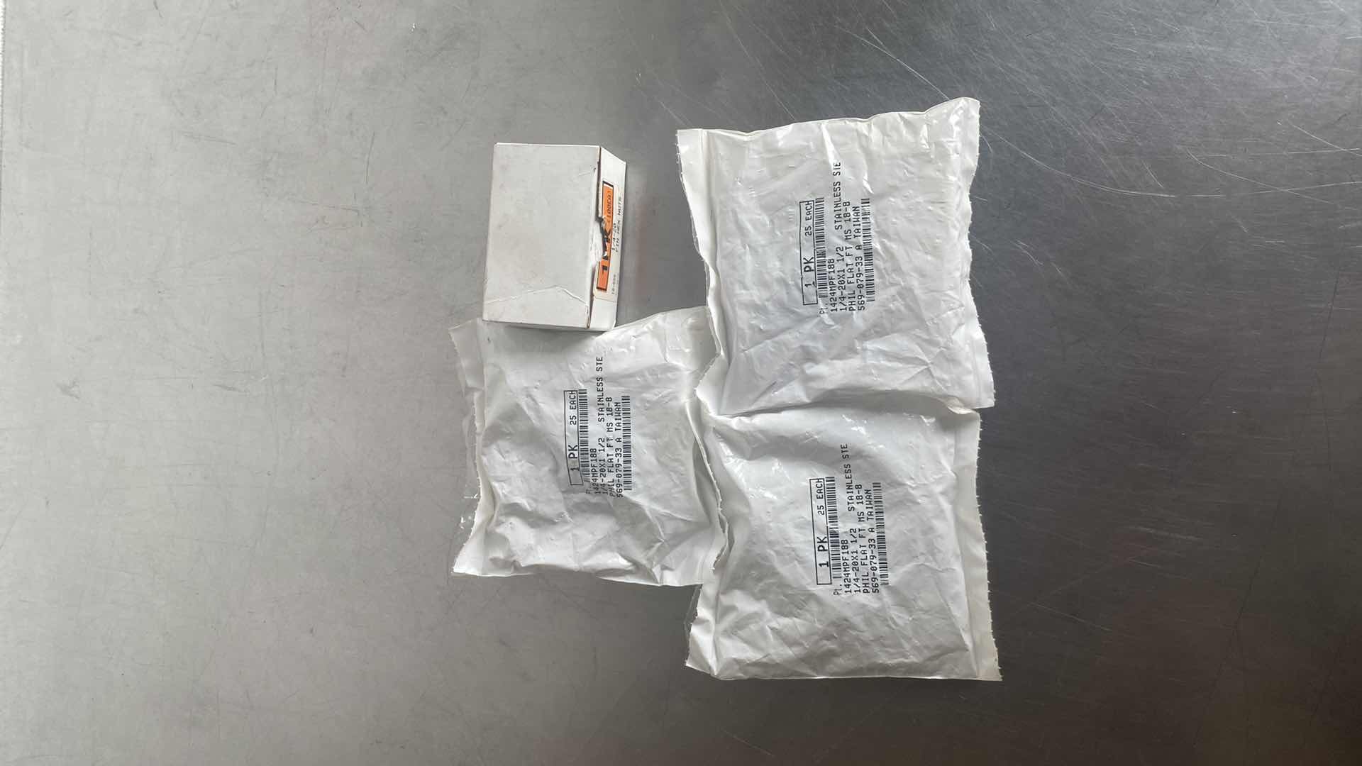 Photo 1 of 1/4-20 X 1-1/2 STAINLESS STEEL PHILLIPS MACHINE SCREWS (225) & 1/4-20 NUTS (100)