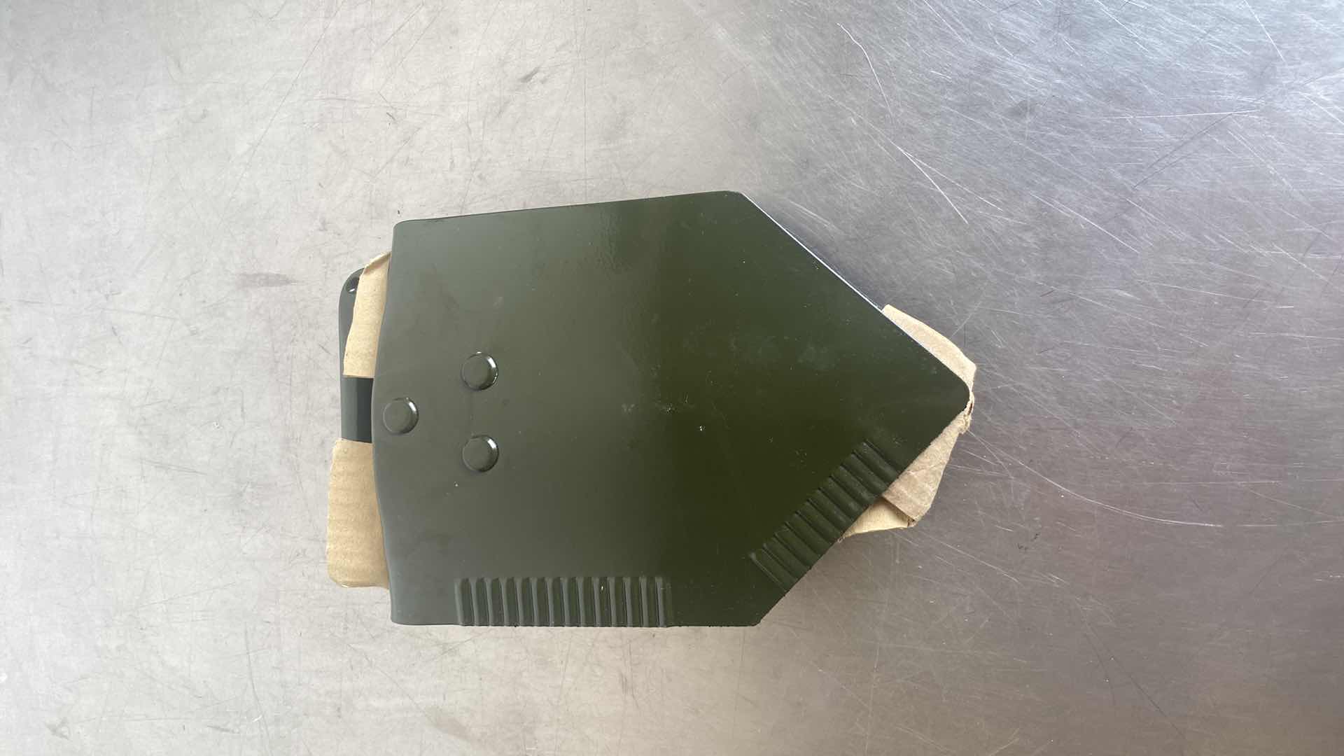 Photo 1 of ENTRENCHING SHOVEL MILITARY 
BRAND NEW