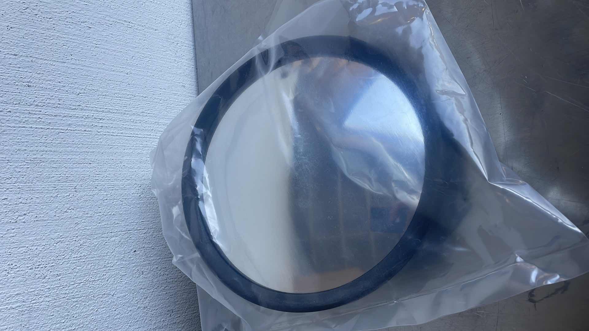 Photo 1 of 8.5" ROUND CONVEX TRUCK SEMI MIRRORS / STAINLESS STEEL HOUSING /
CENTER STUD