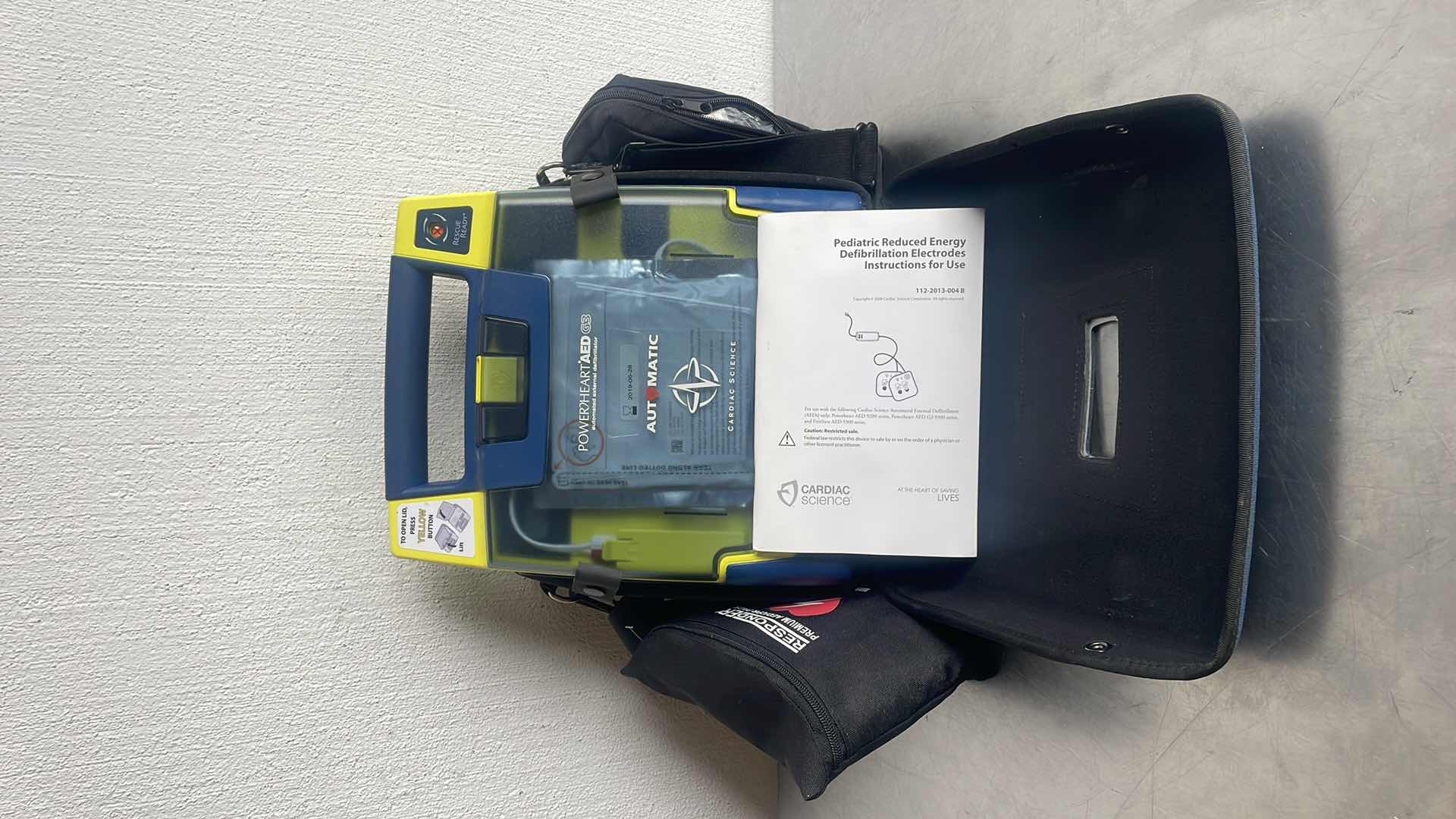 Photo 1 of POWERHEART AED G3