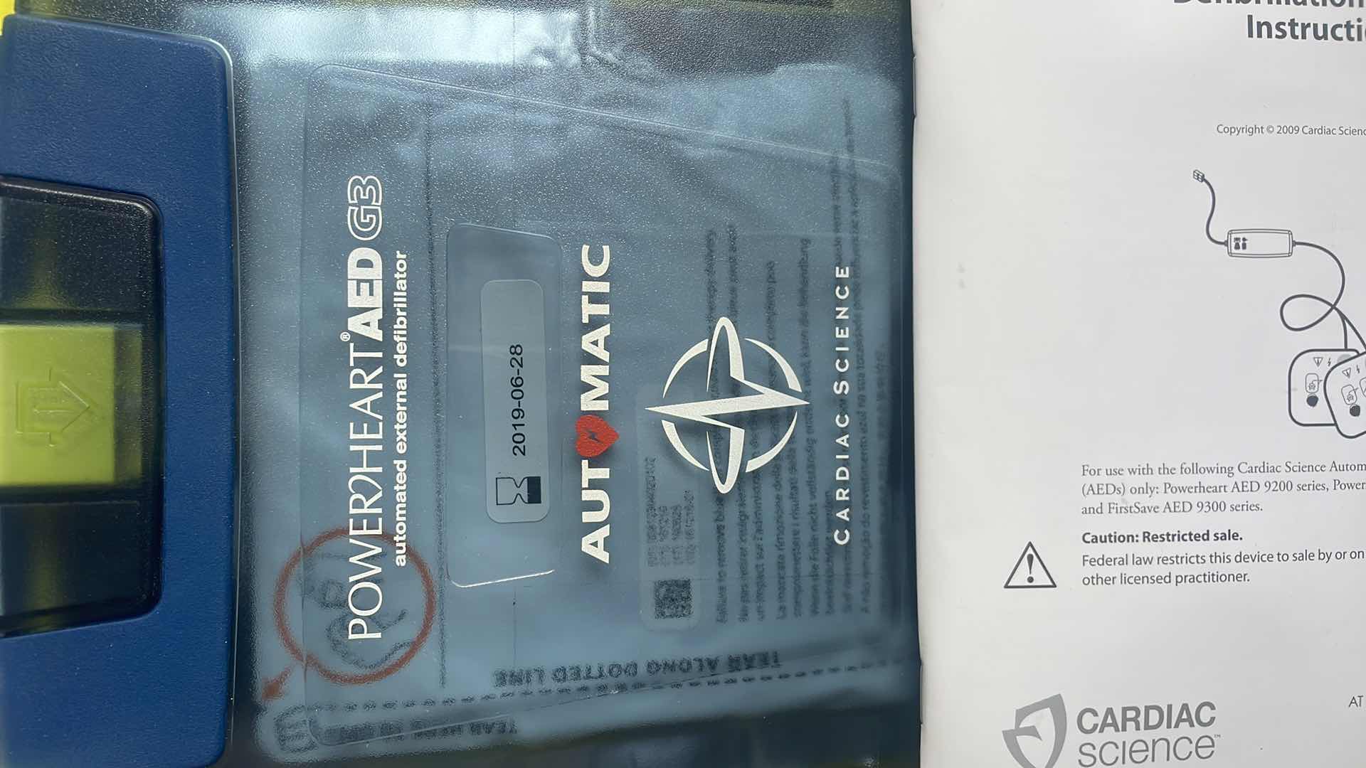 Photo 2 of POWERHEART AED G3