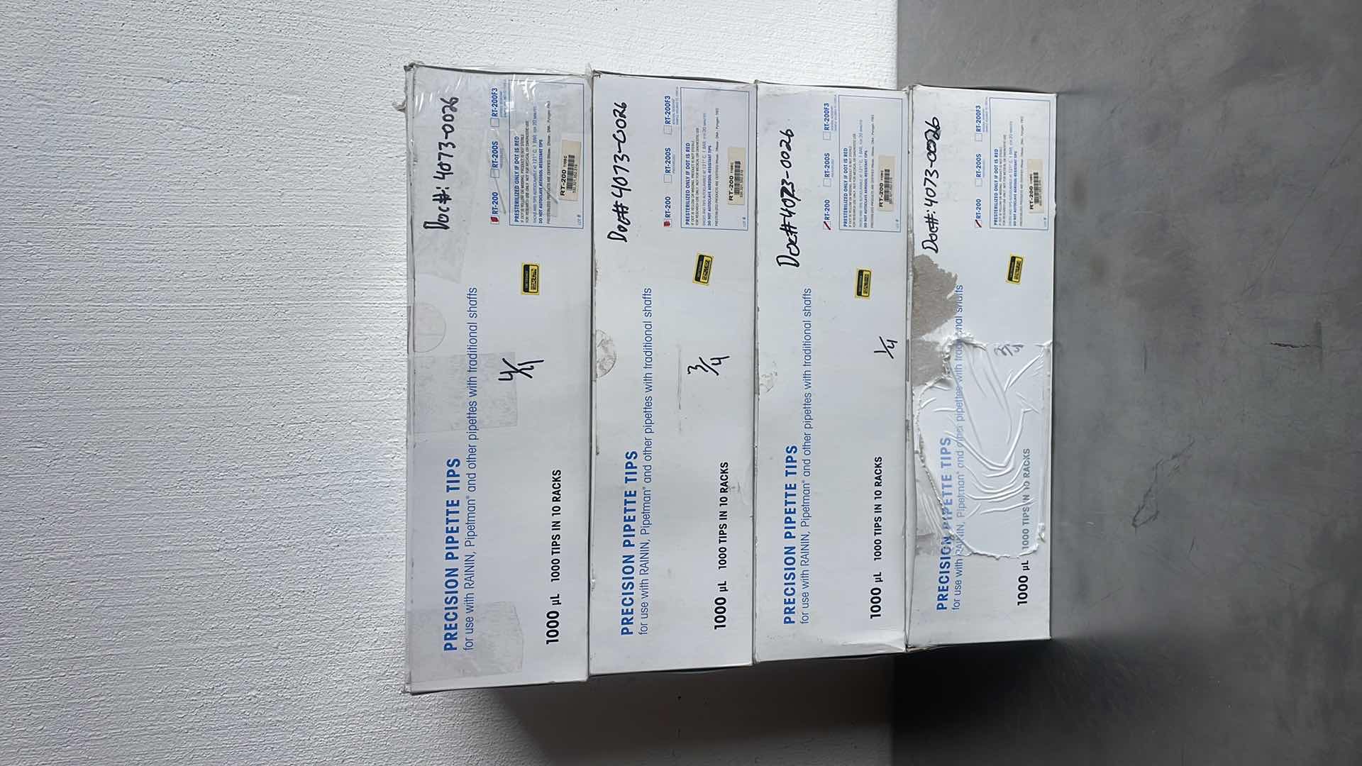 Photo 1 of BIOCLEAN PRECISION PIPETTE TIPS RT-200 4000PCS