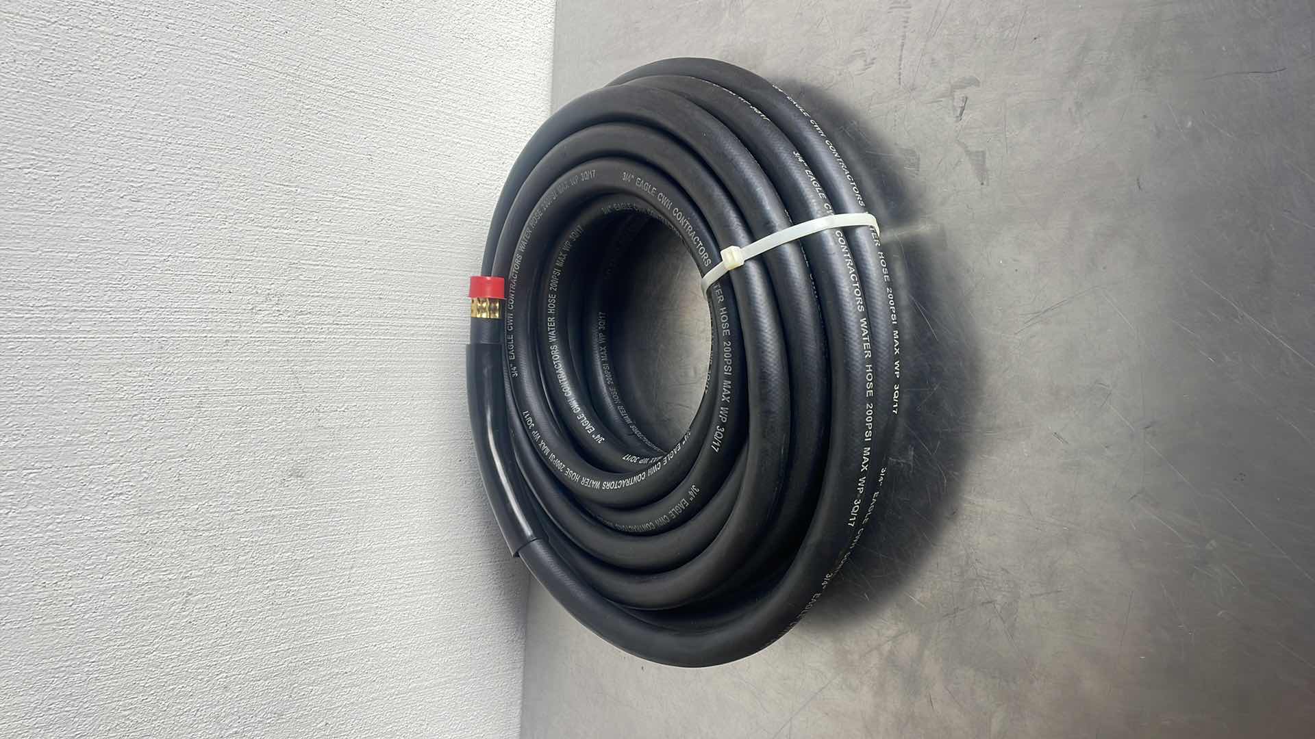 Photo 1 of 3/4” EAGLE CONTRACTORS WATER HOSE 50’ 200PSI MAX WATER PRESSURE