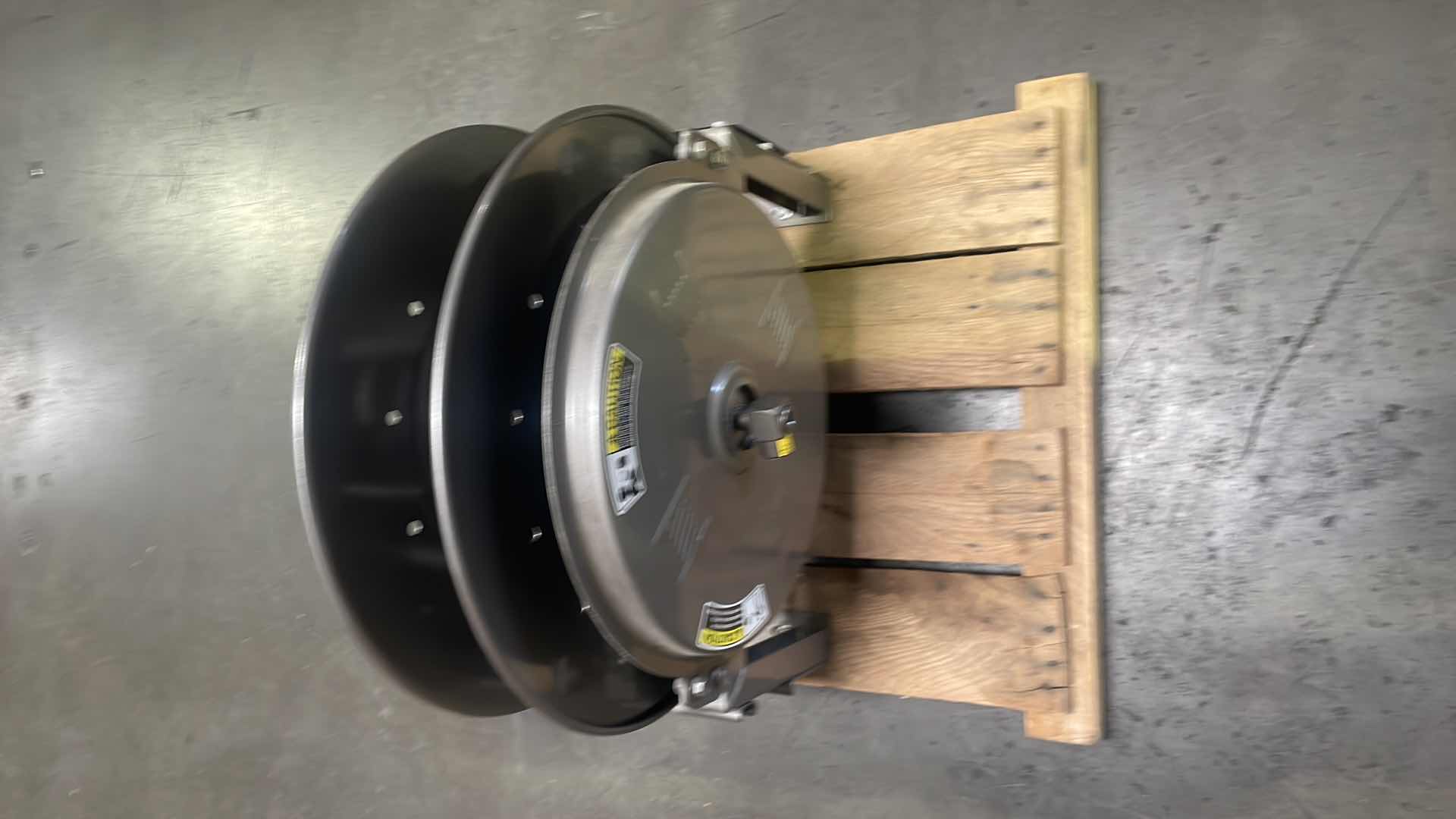 Photo 1 of HANNAY REELS MODEL N617-23-24-10.5B SERIES N600 LIVE HOSE REEL
