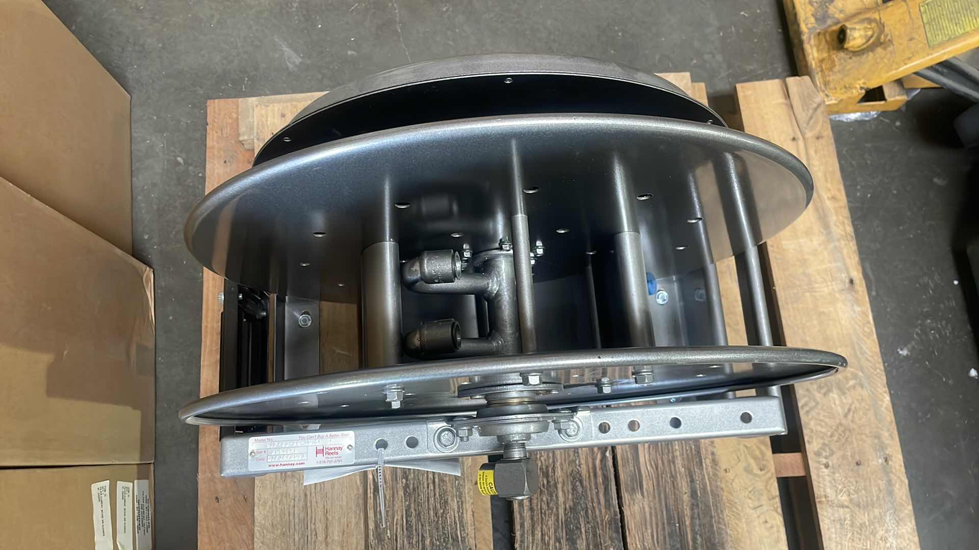 Photo 1 of HANNAY REELS MODEL N617-23-24-10.5B SERIES N600 LIVE HOSE REEL