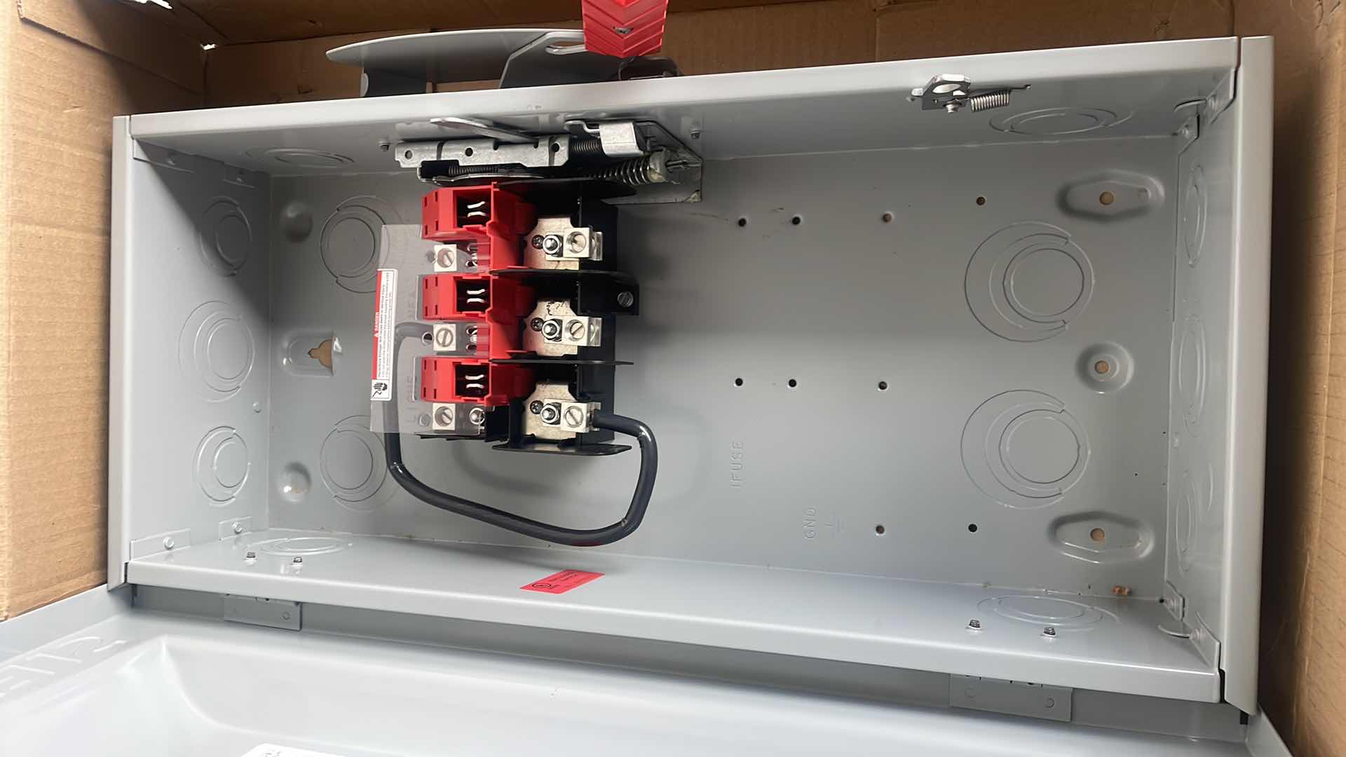 Photo 1 of SIEMENS HNF263 HEAVY DUTY SAFETY SWITCH