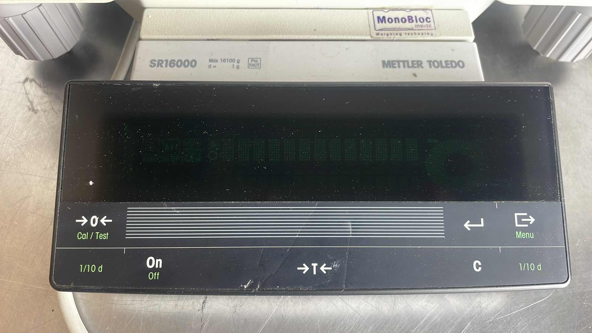 Photo 1 of Mettler Toledo Precision Balance SG16000