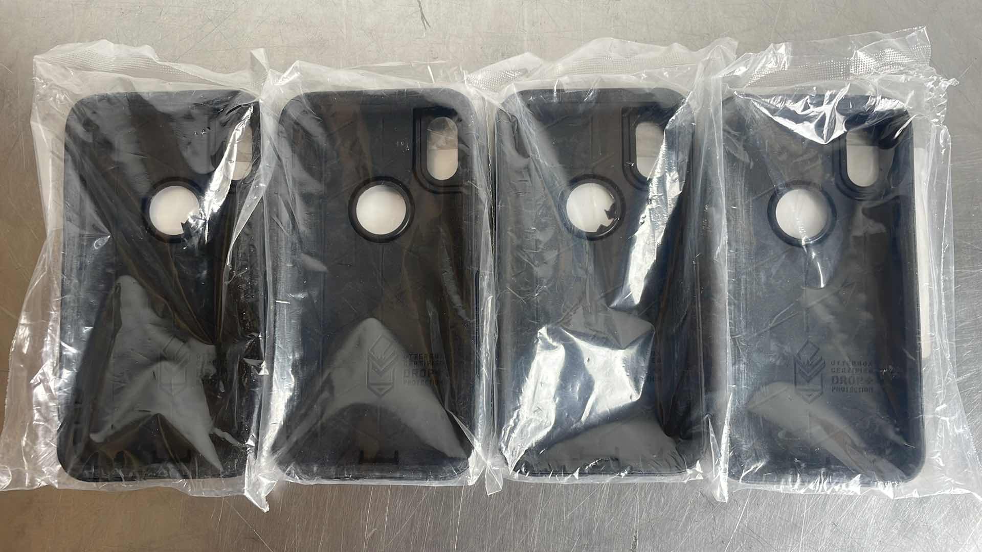 Photo 2 of OTTERBOX COMMUTER SERIES CASE FOR IPHONE XR BLACK 4 PCS