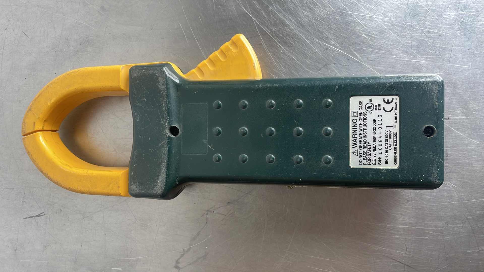 Photo 1 of GREENLEE CM-1050 CLAMP
MULTIMETER AC 1000A TRUE RMS