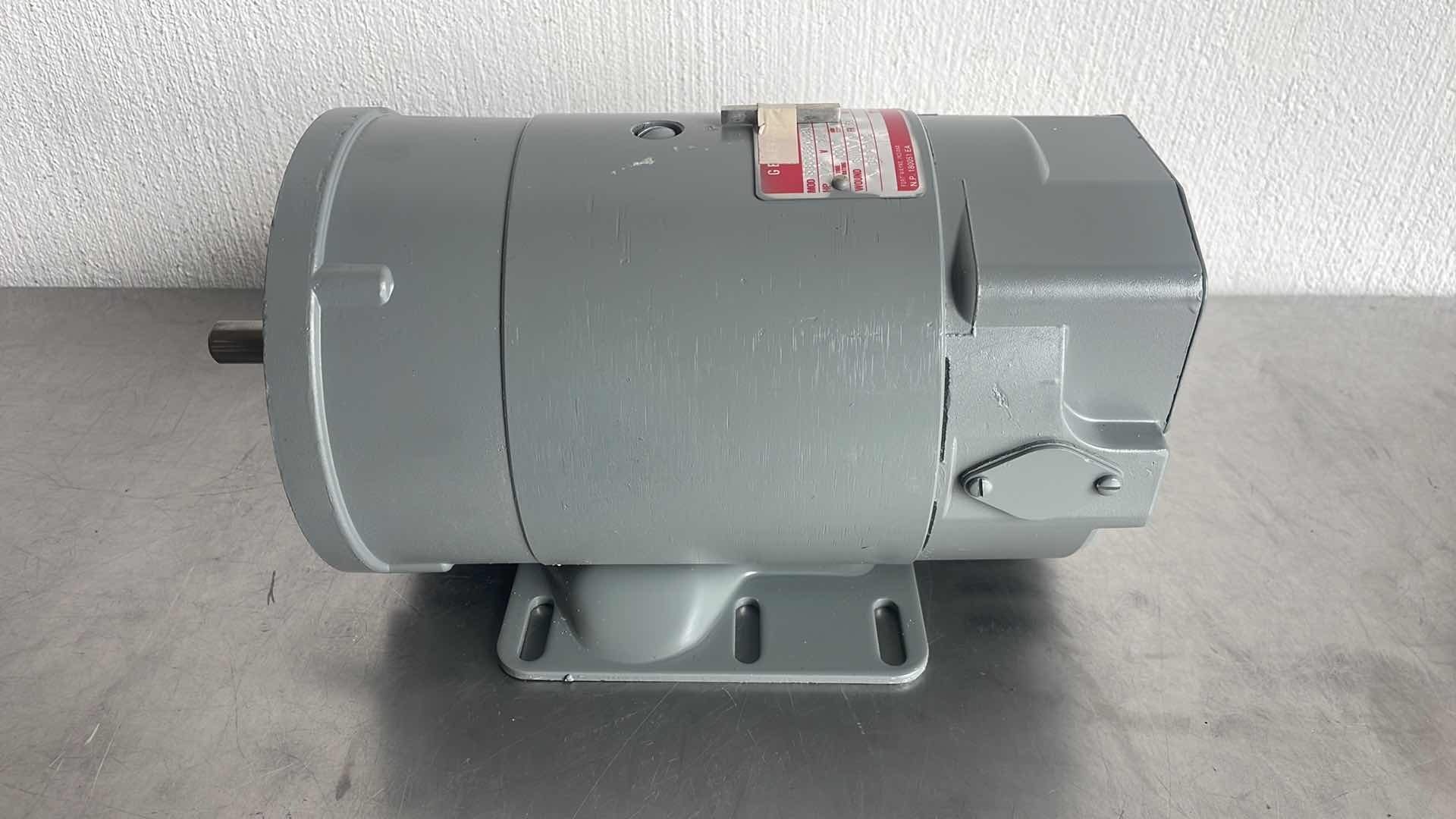 Photo 1 of GENERAL ELECTRIC 5BCC56KD39A Electrical Motors 1/2 HP