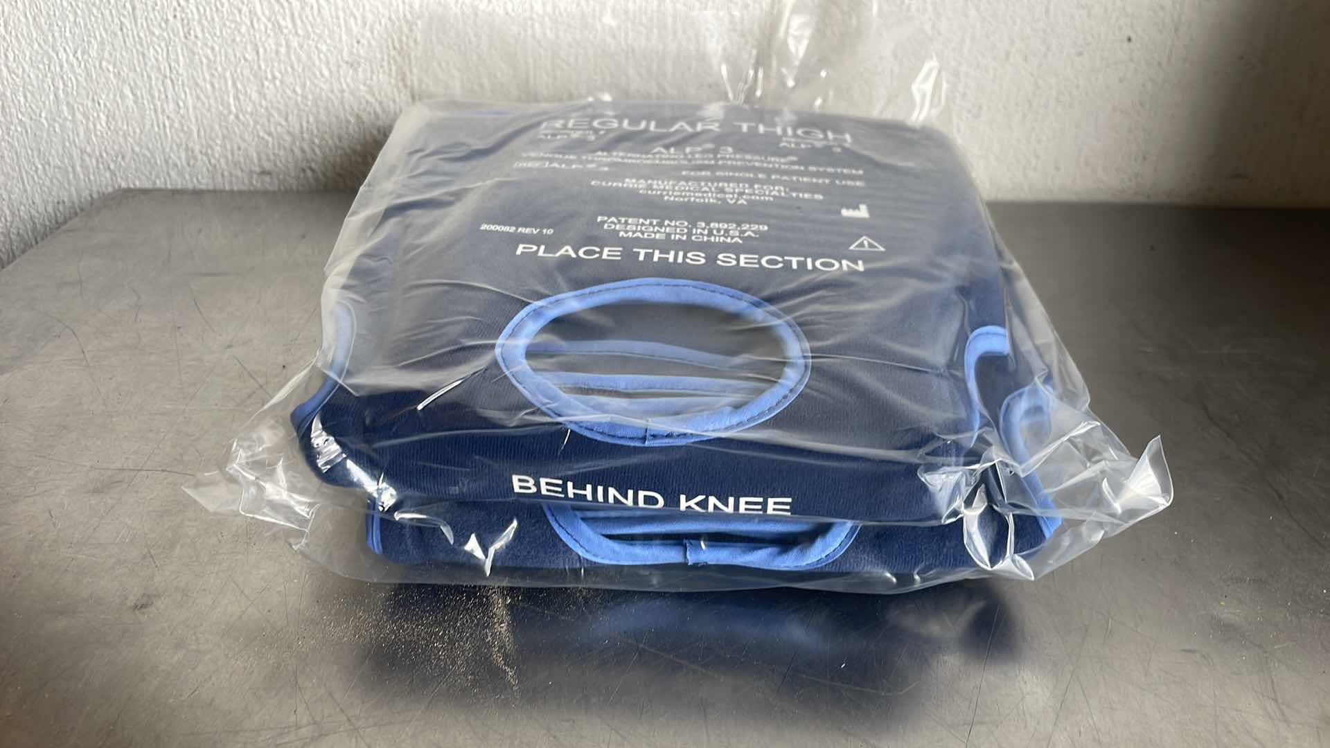 Photo 1 of CURRIE ALP 3 REGULAR THIGH (10 PAIR)
VENOUS THROMBOEMBOLISM PREVENTION SYSTEM